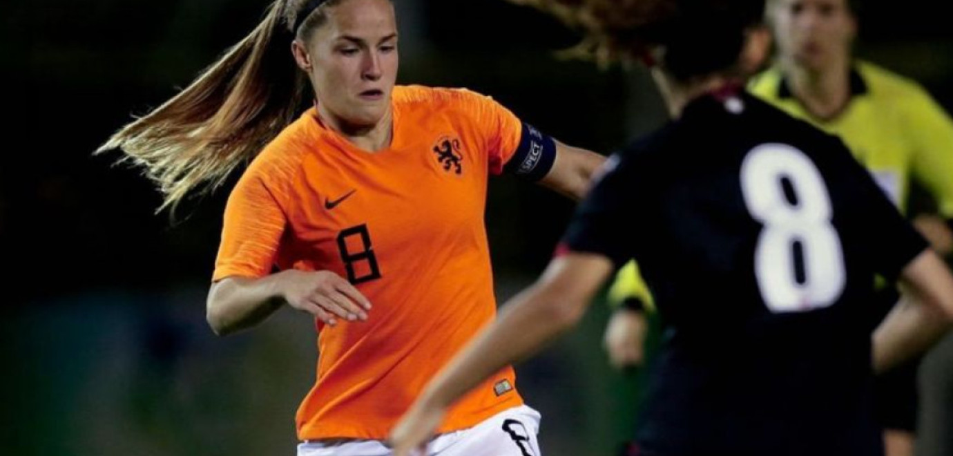 Tien speelsters bij Oranje Leeuwinnen en Oranje onder 23