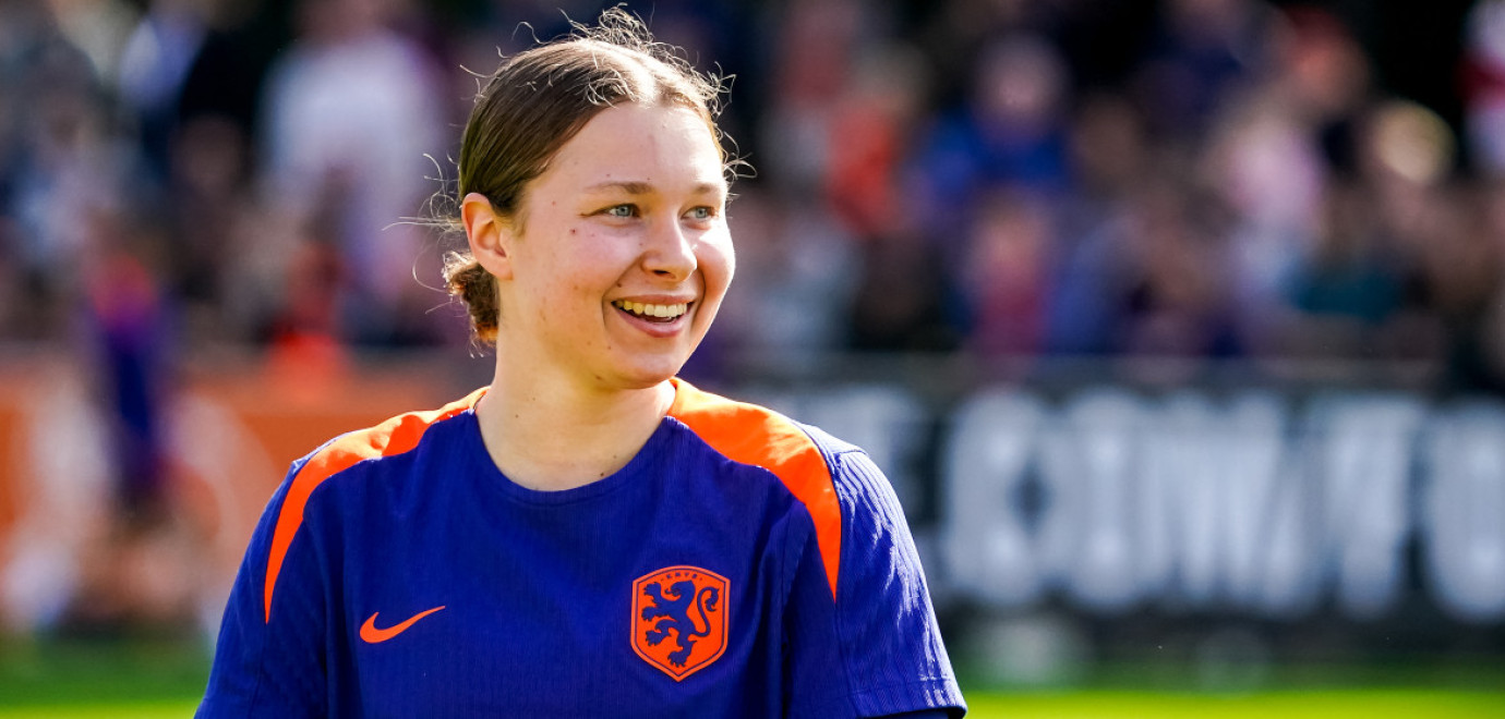 Vijftal opgeroepen voor OranjeLeeuwinnen