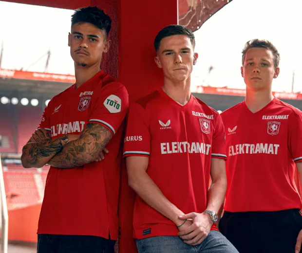 Twente 000 Kit Launches Home 24 25 Castore NL Email 600x400 v2