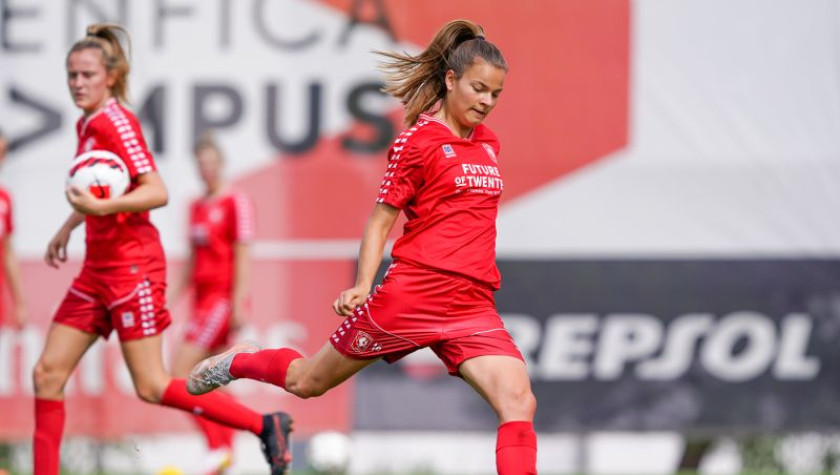 51191403 FC Twente