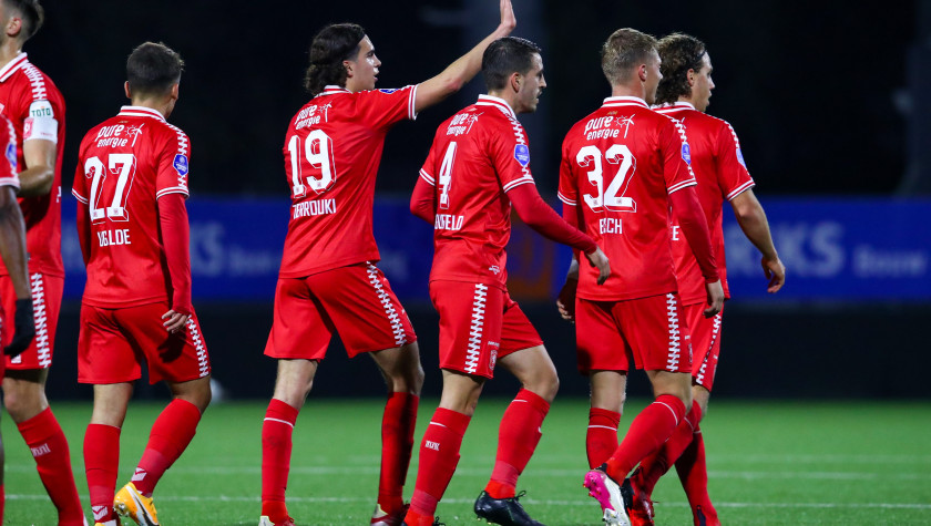 52157216 FC Twente v2