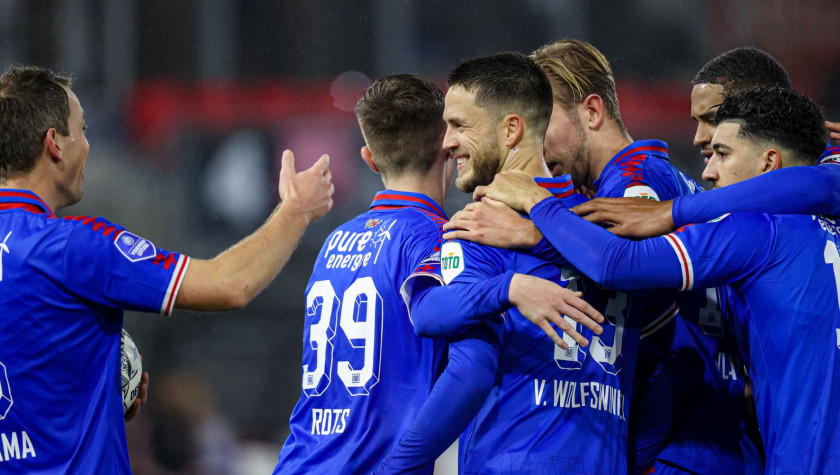 52482107 FC Twente