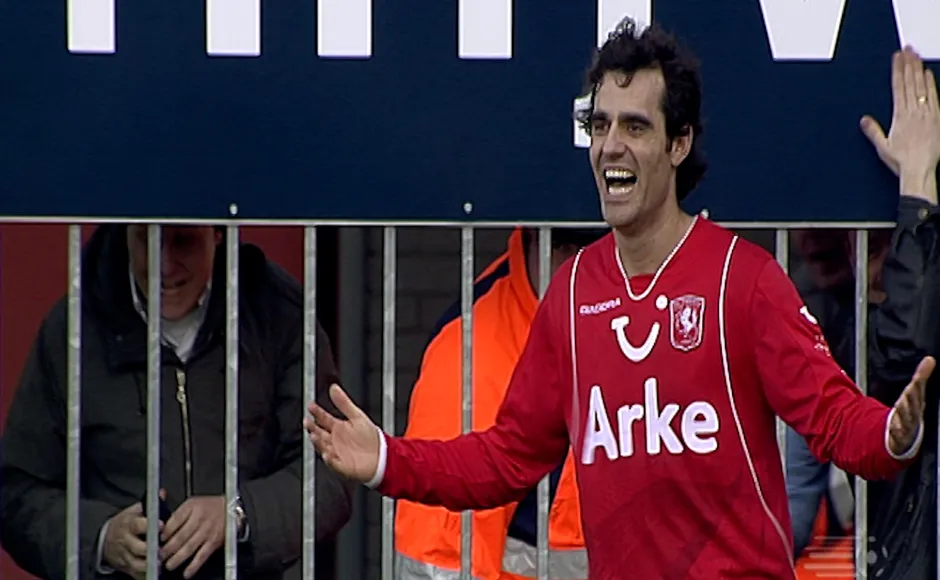 WATERMERK WIT v2.00 01 49 19.Still003