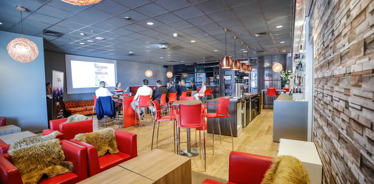 Lounge 65 informeel min