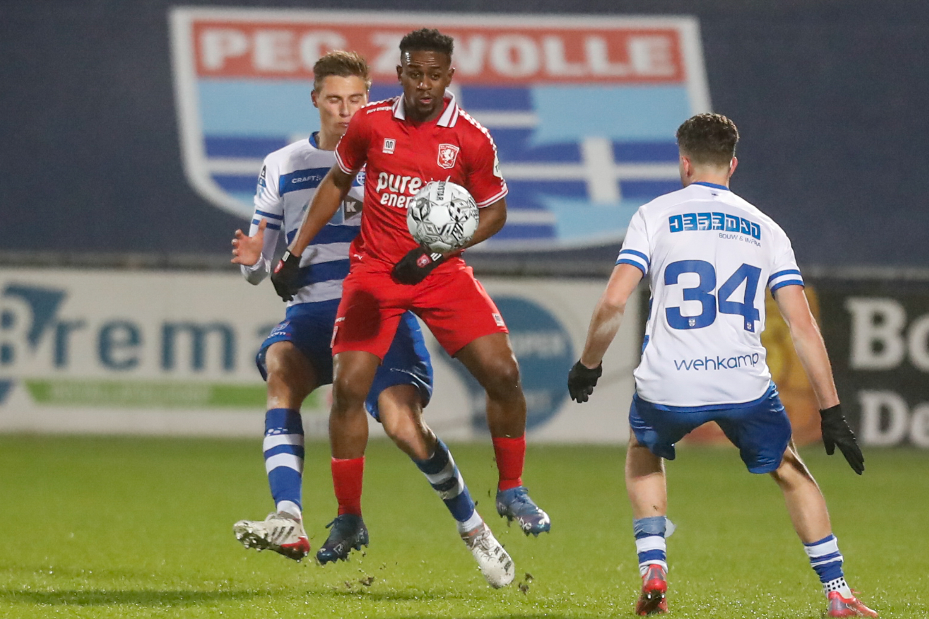 20211218 PEC Zwolle FCT 14560