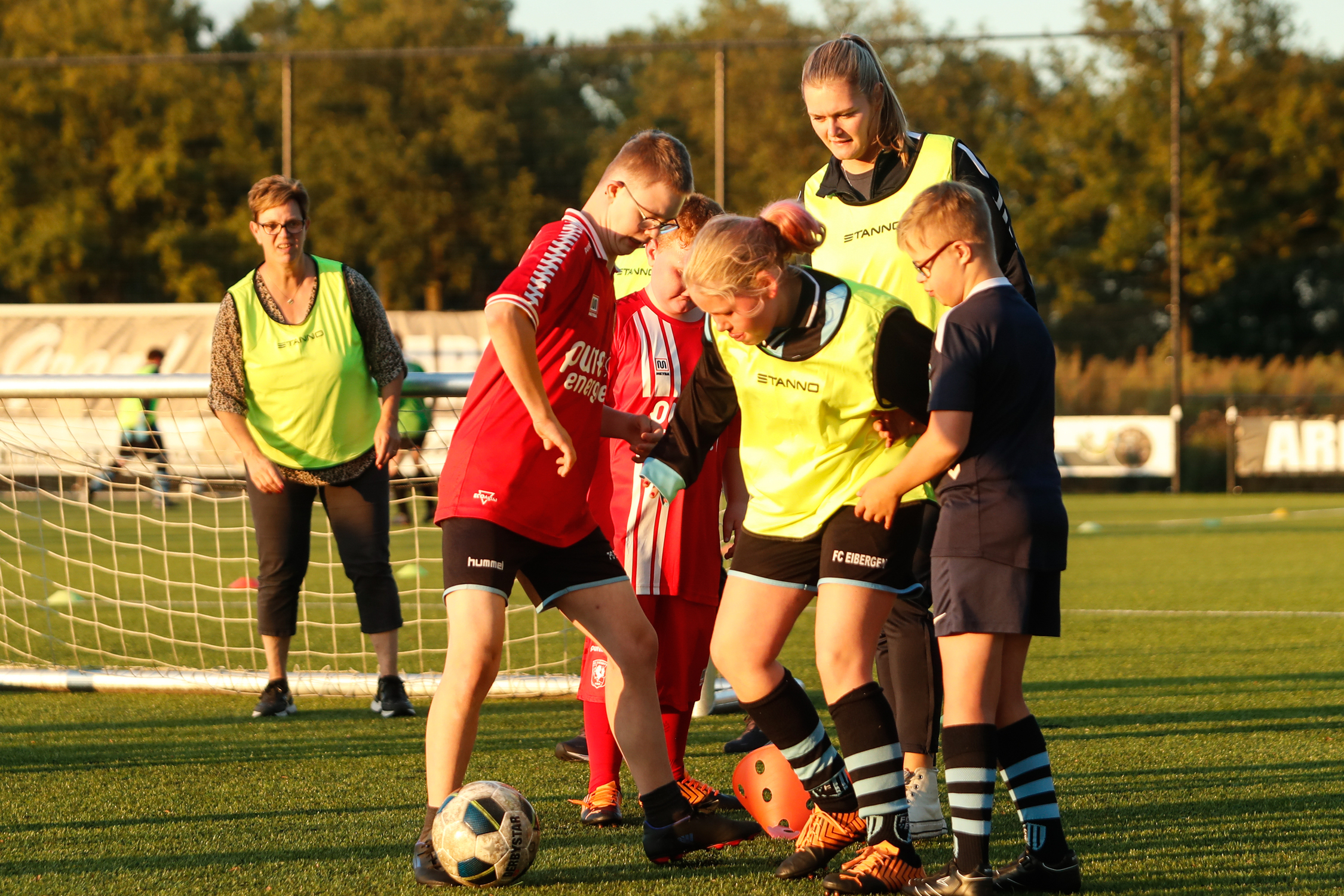 20220921 Jans geeft training G Team Eibergen 17210