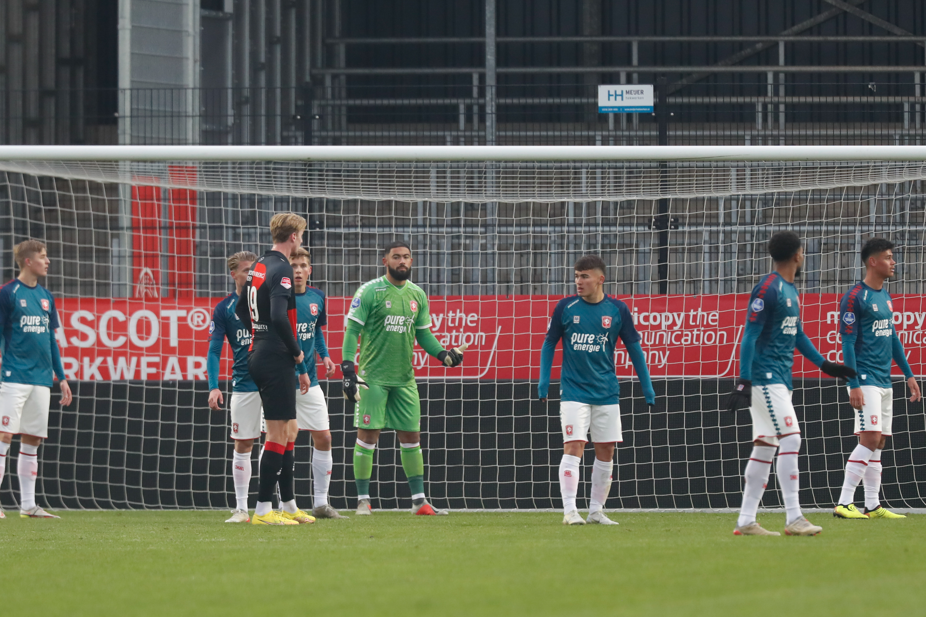20221203 Almere City FCT oefen 11750