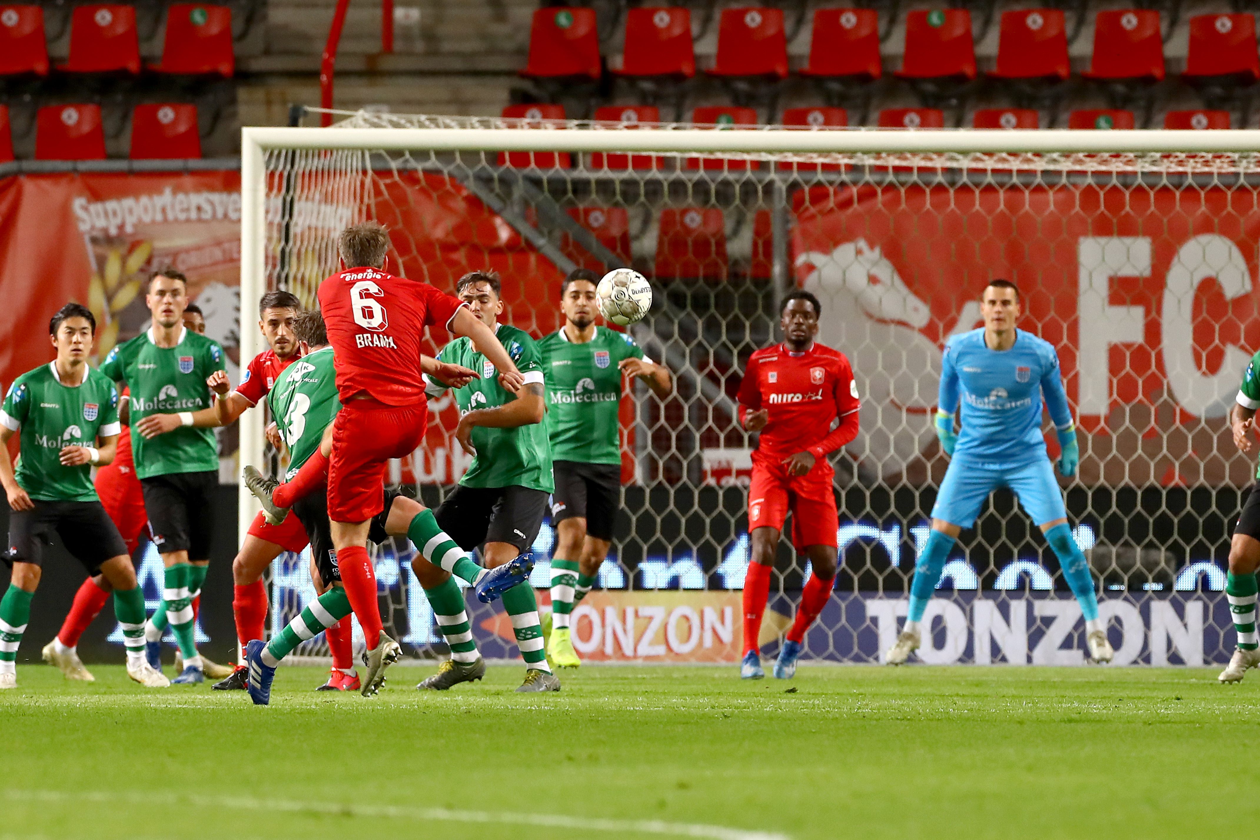 45439635 FC Twente v3