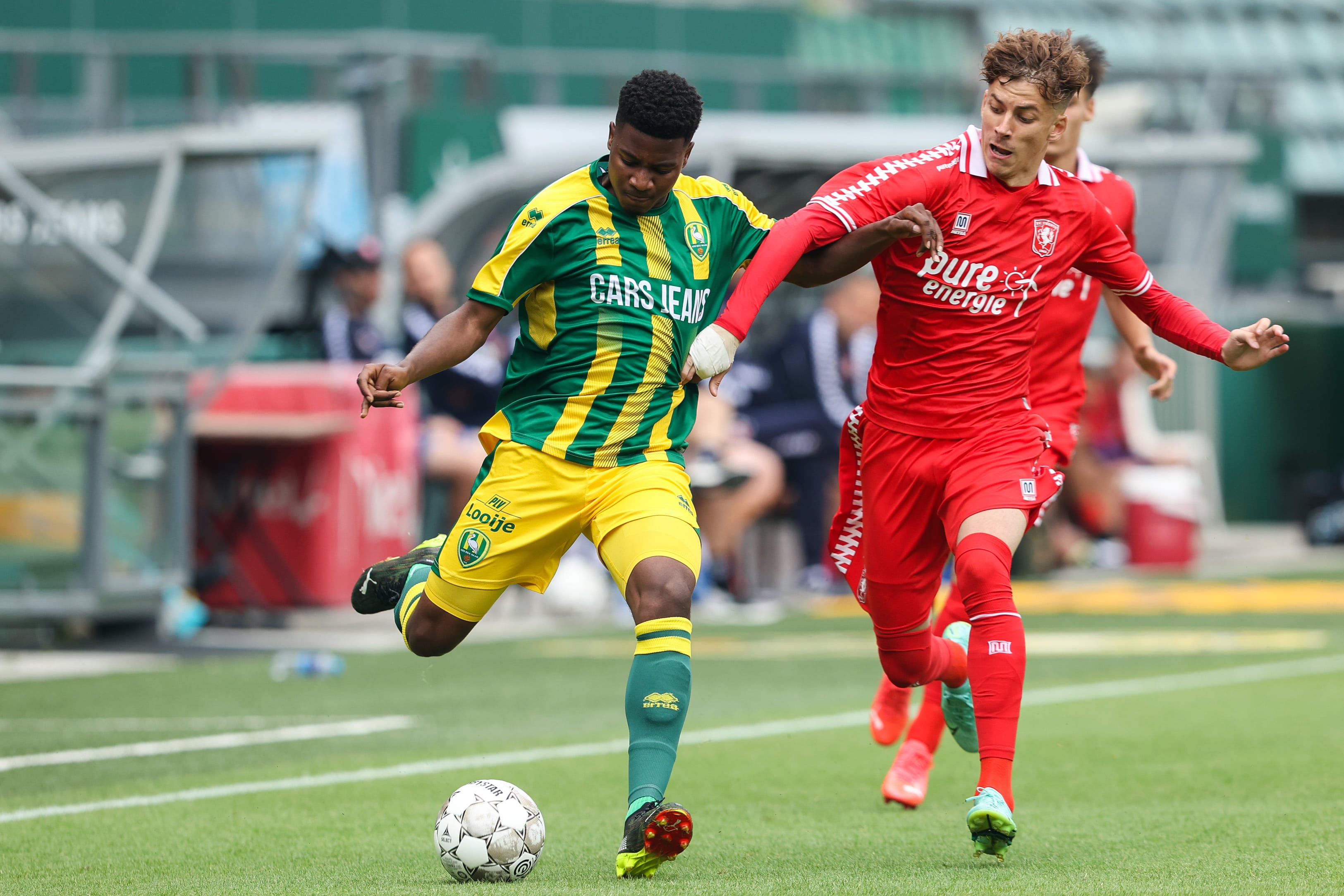 50391903 FC Twente min