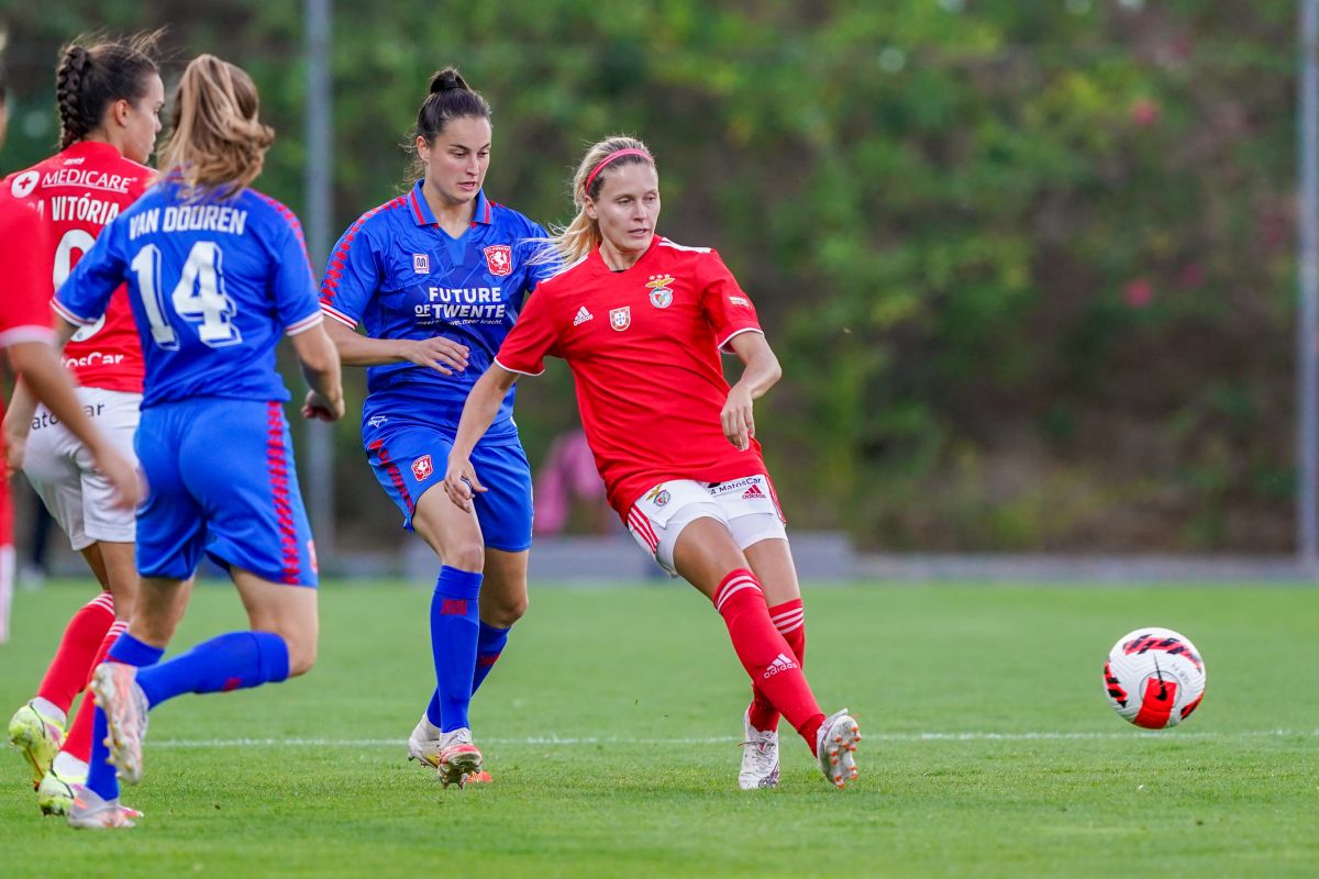 51207523 FC Twente