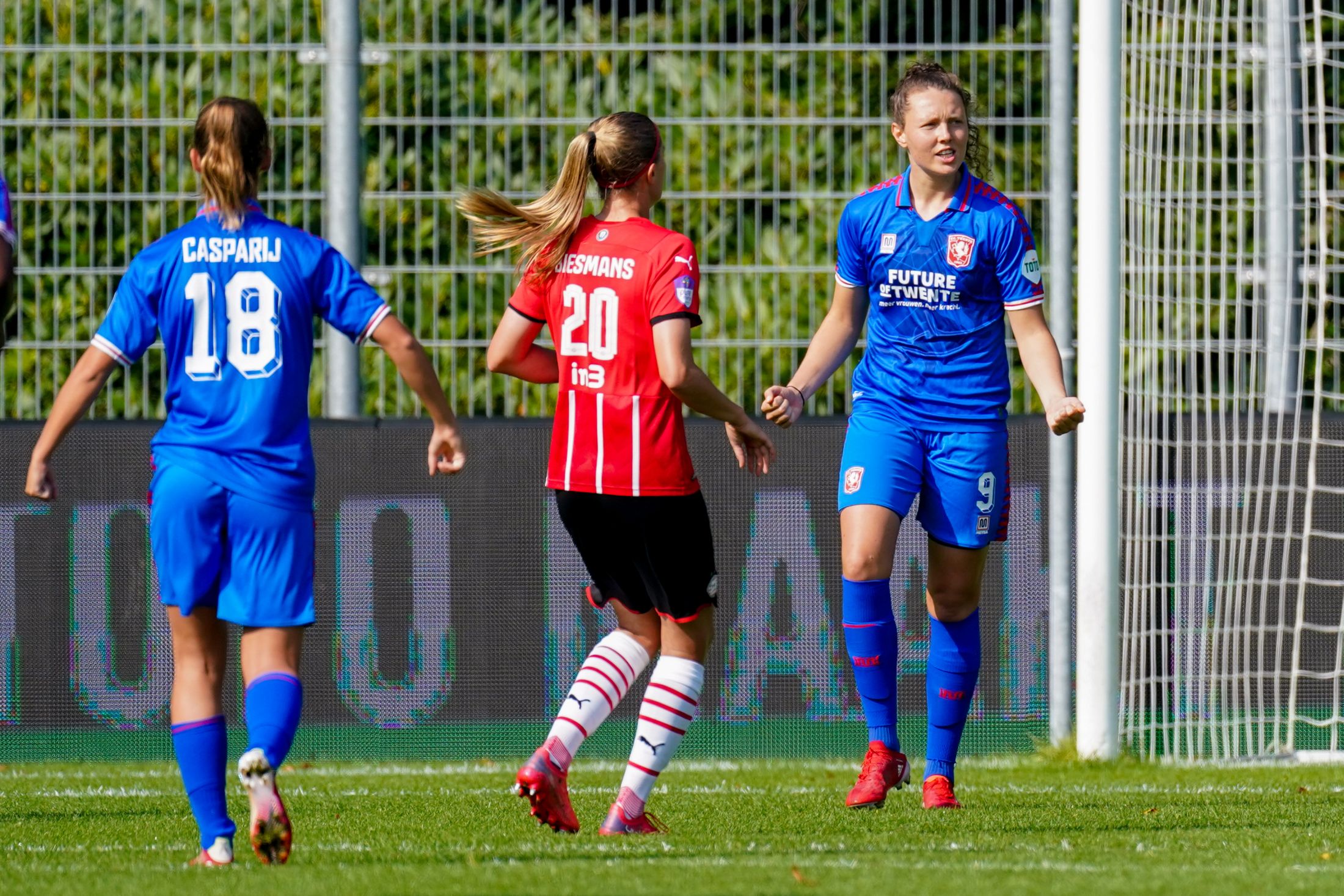 51719225 FC Twente