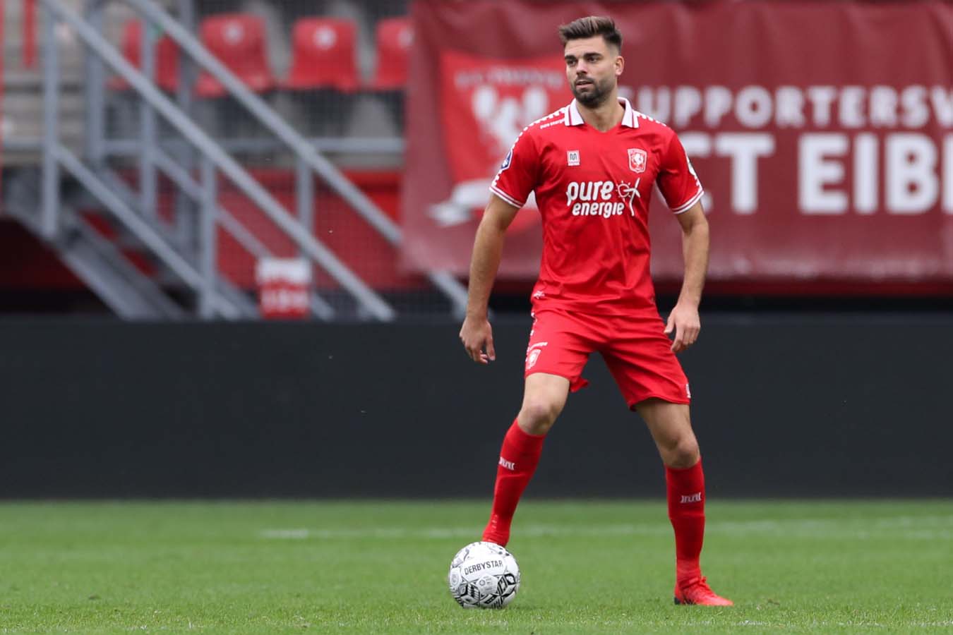 51892111 FC Twente