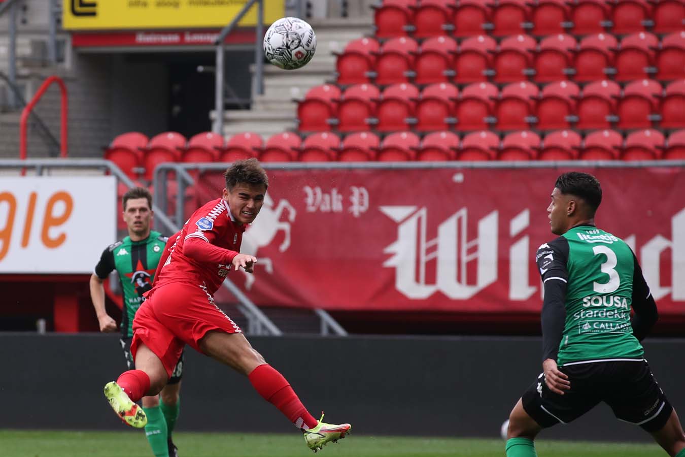 51892466 FC Twente