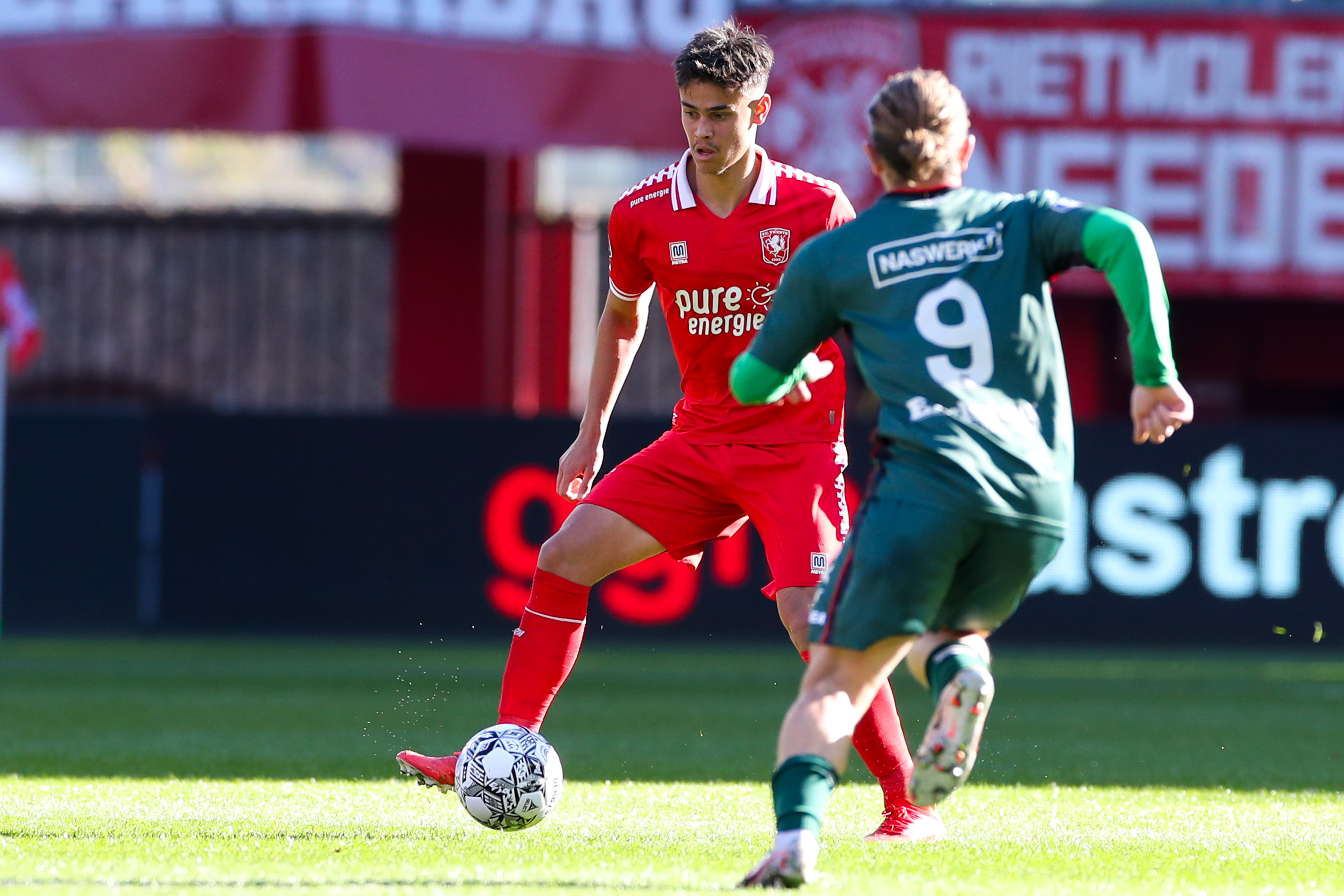 52116090 FC Twente