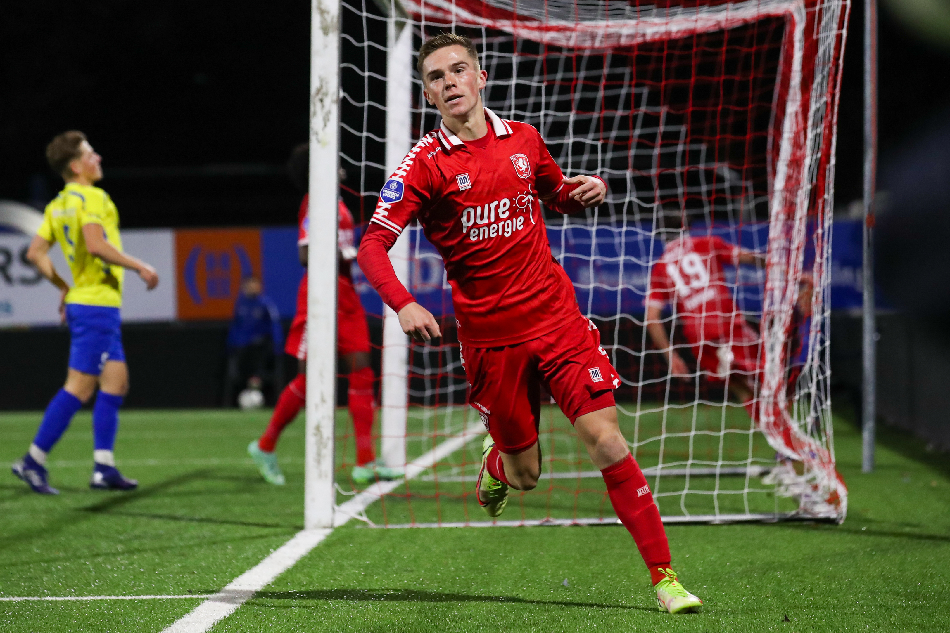 52158536 FC Twente v2