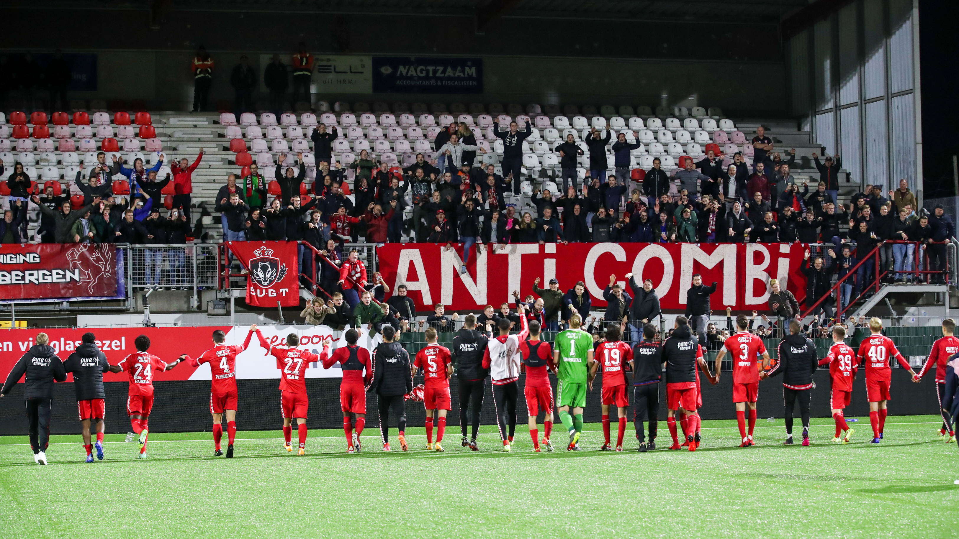 52158660 FC Twente v2