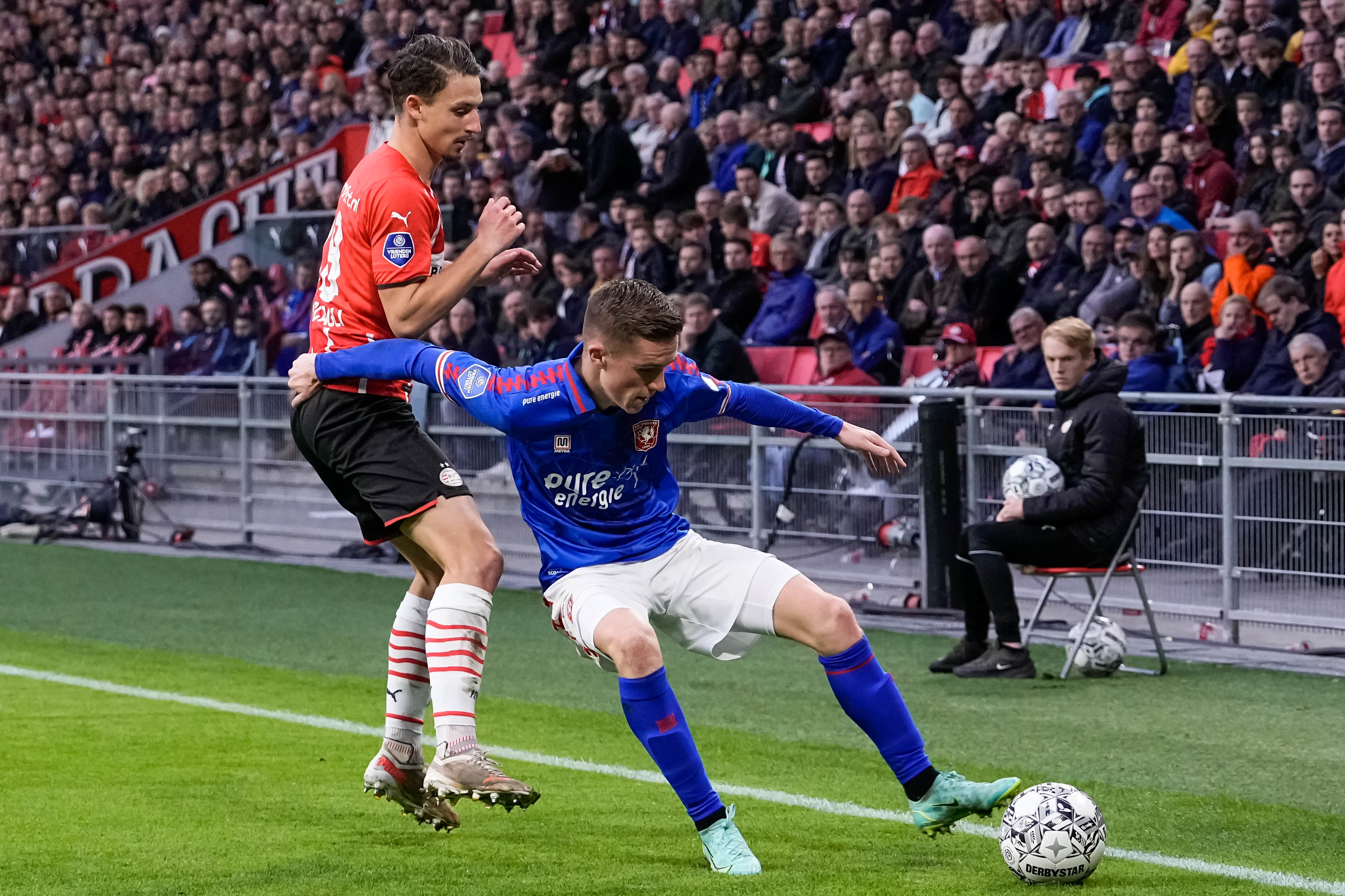 52195100 FC Twente min