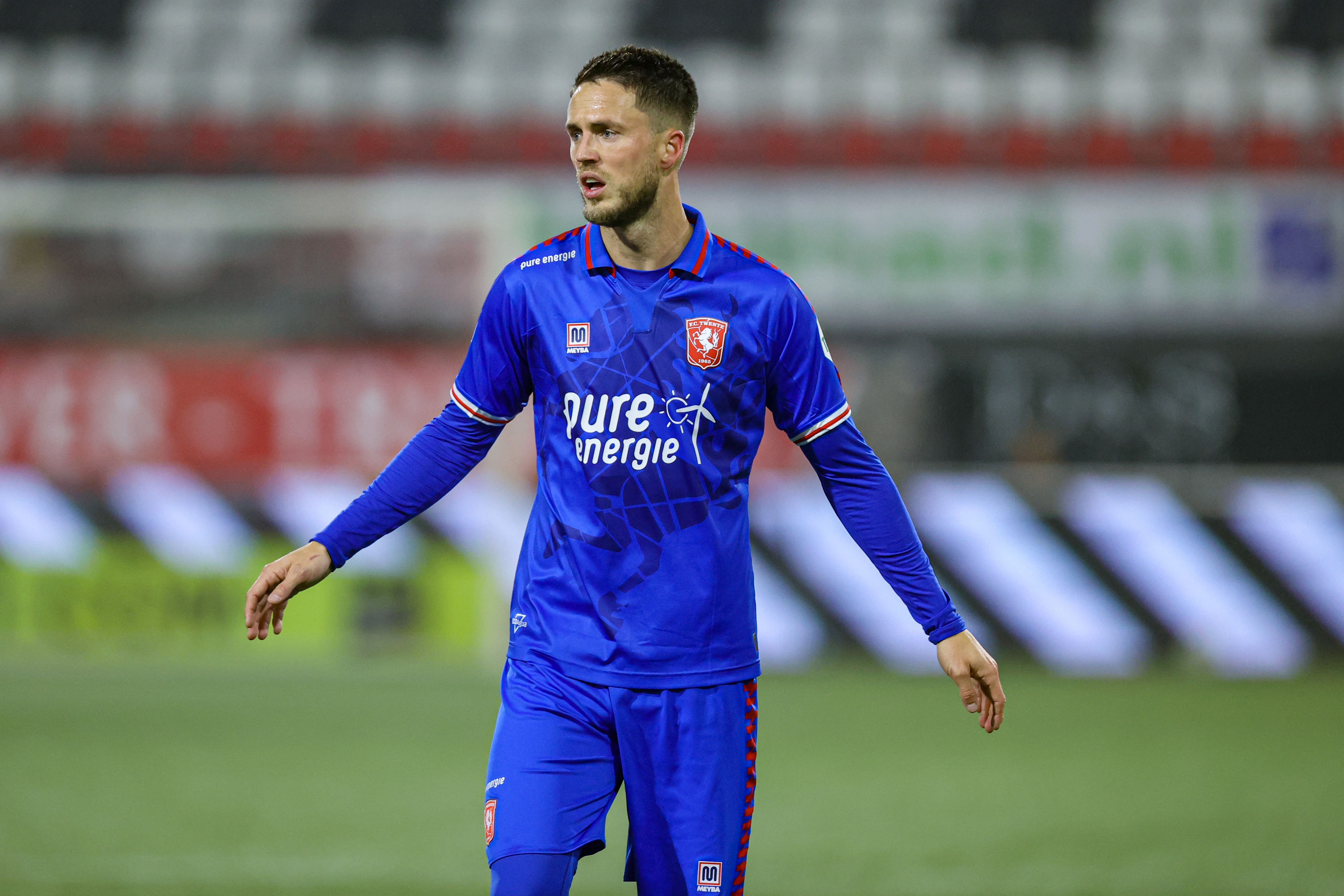 52480693 FC Twente