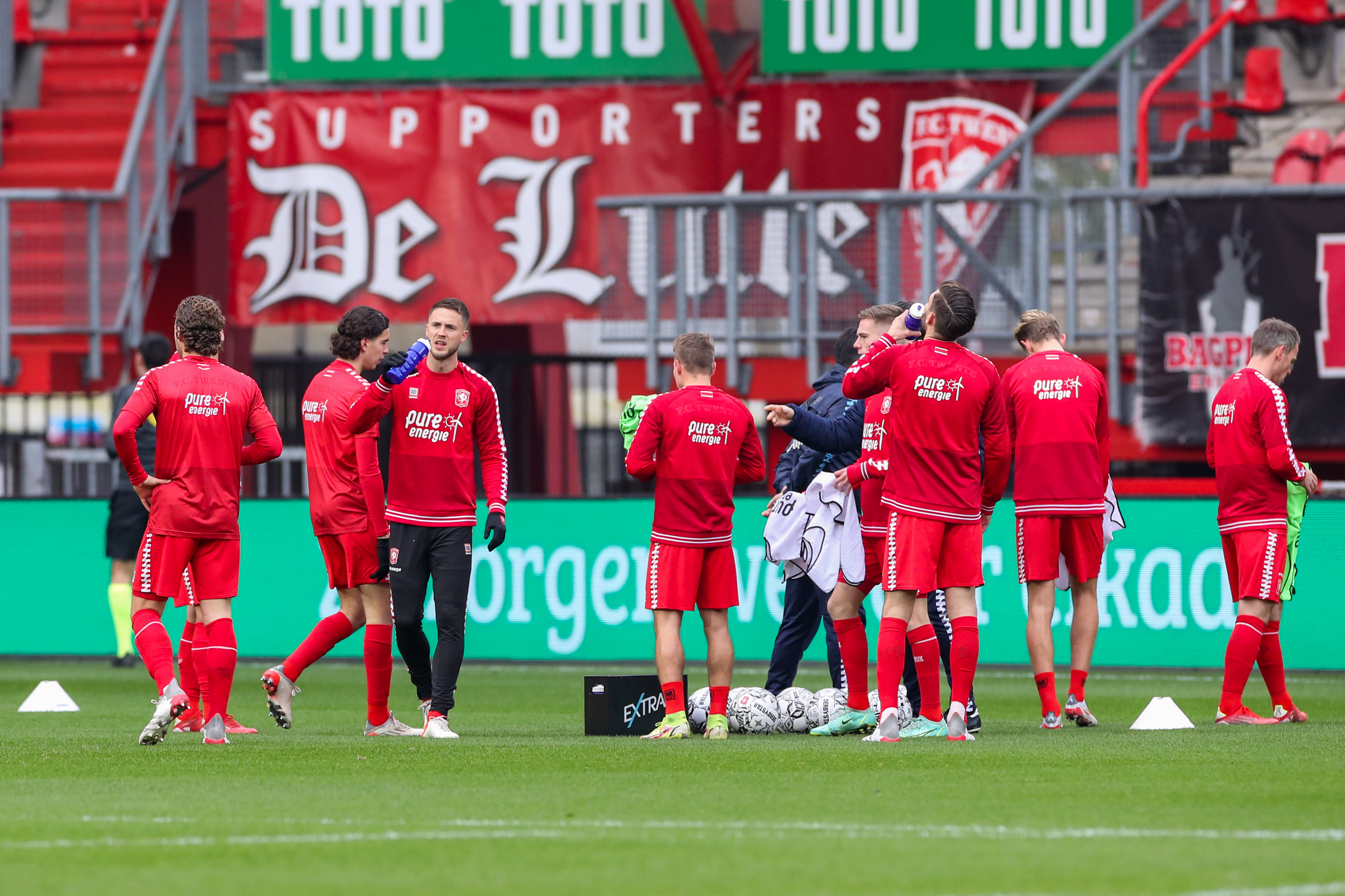 52566083 FC Twente