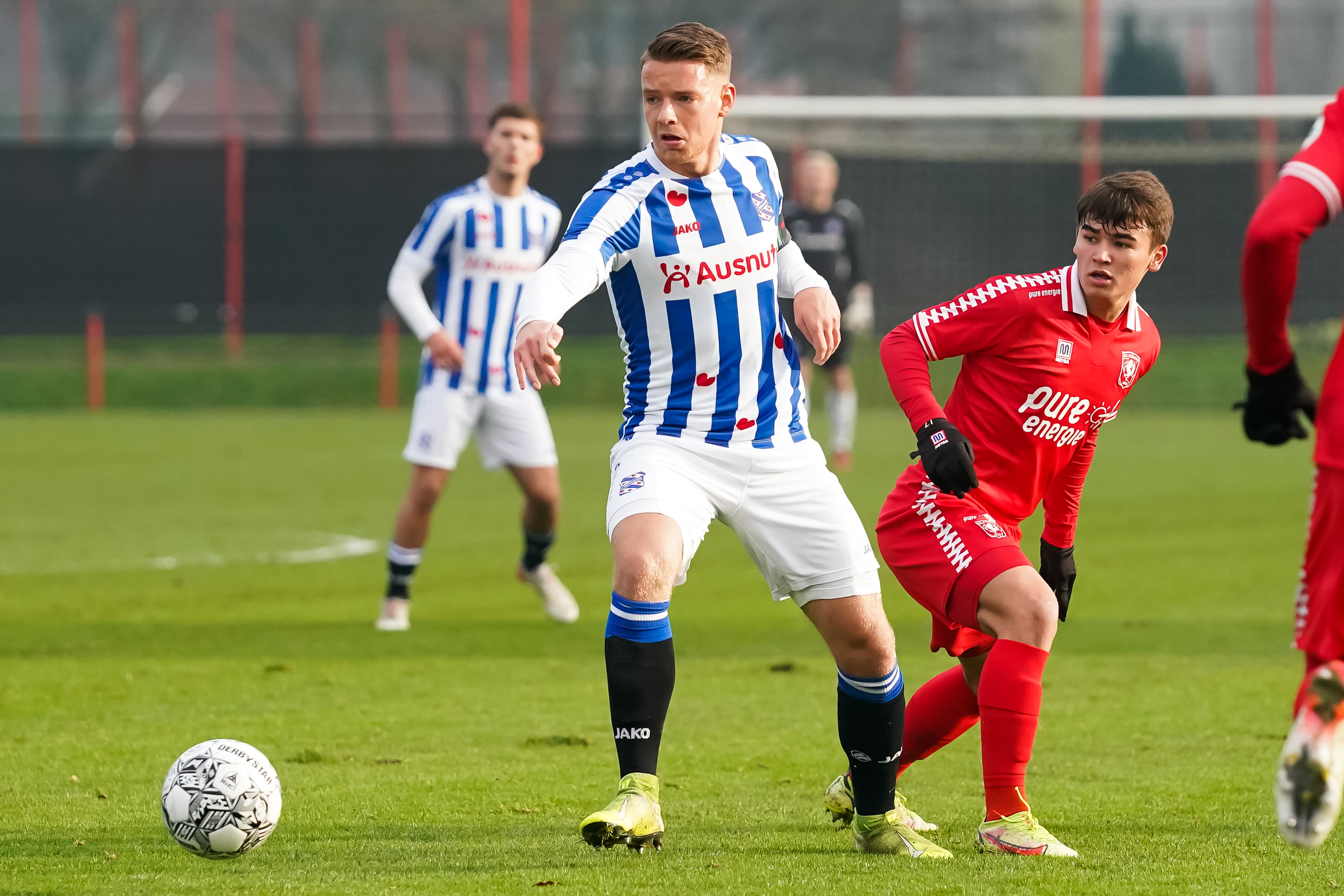52669980 FC Twente v2