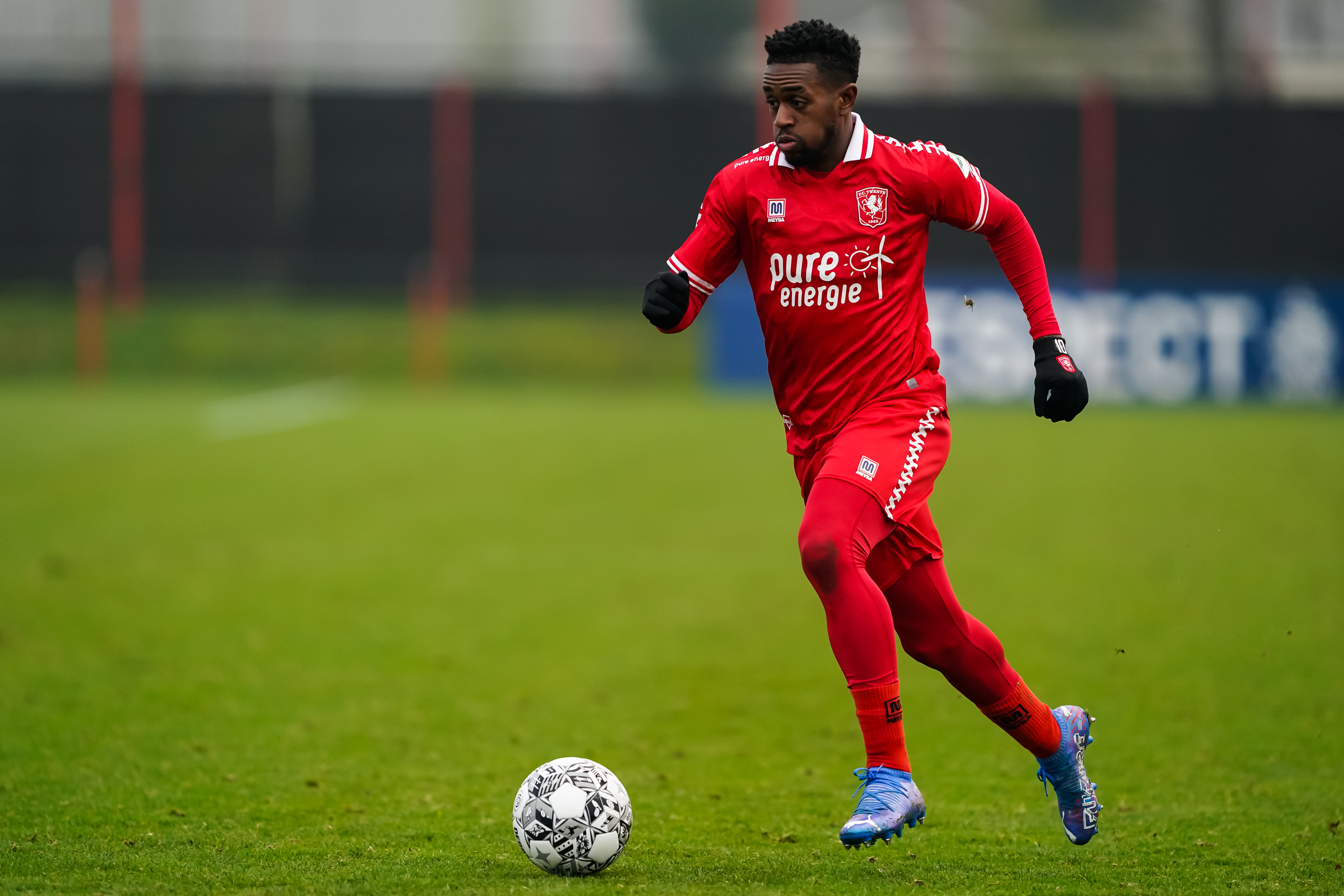 52670182 FC Twente