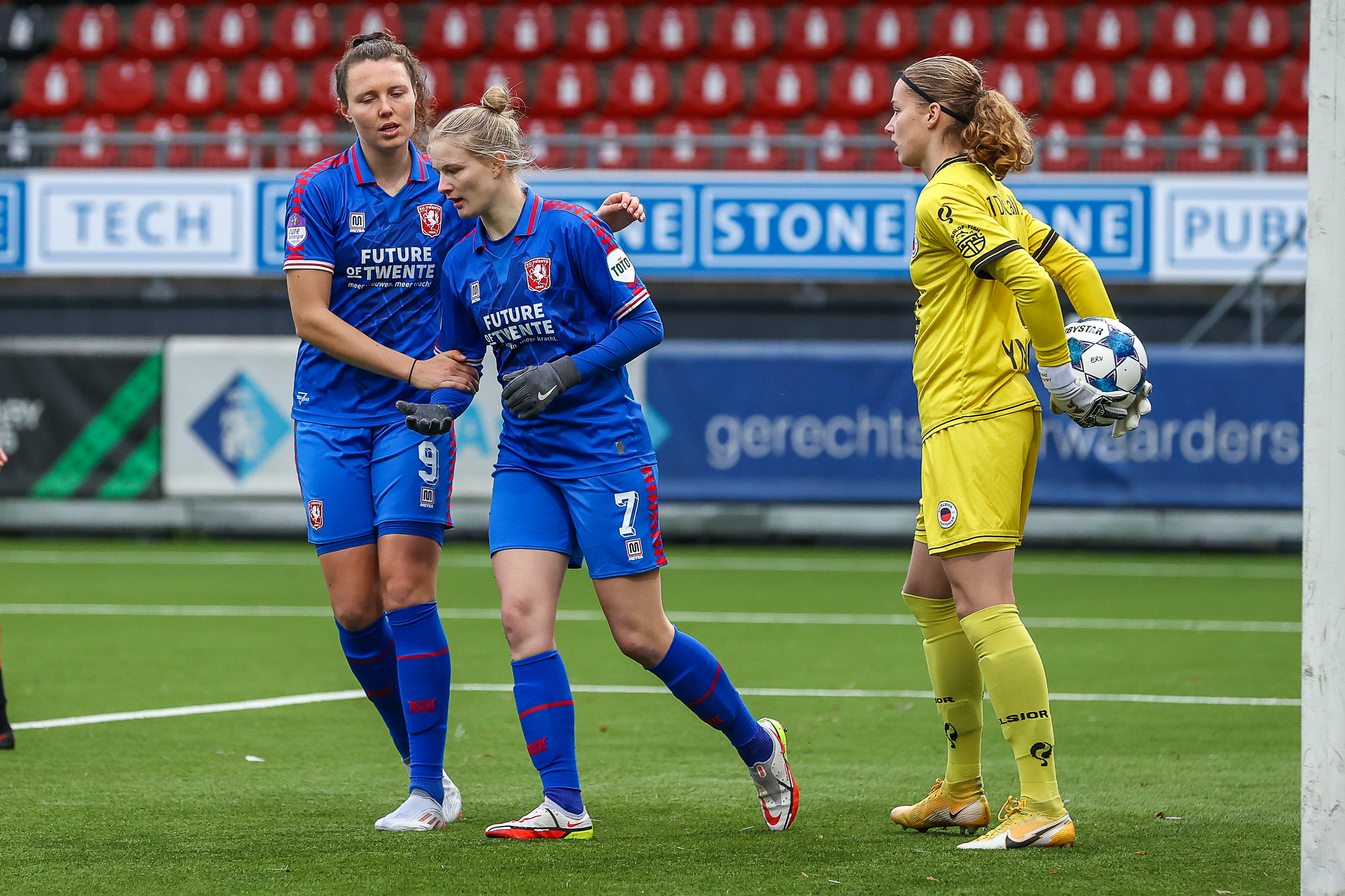 52824074 FC Twente