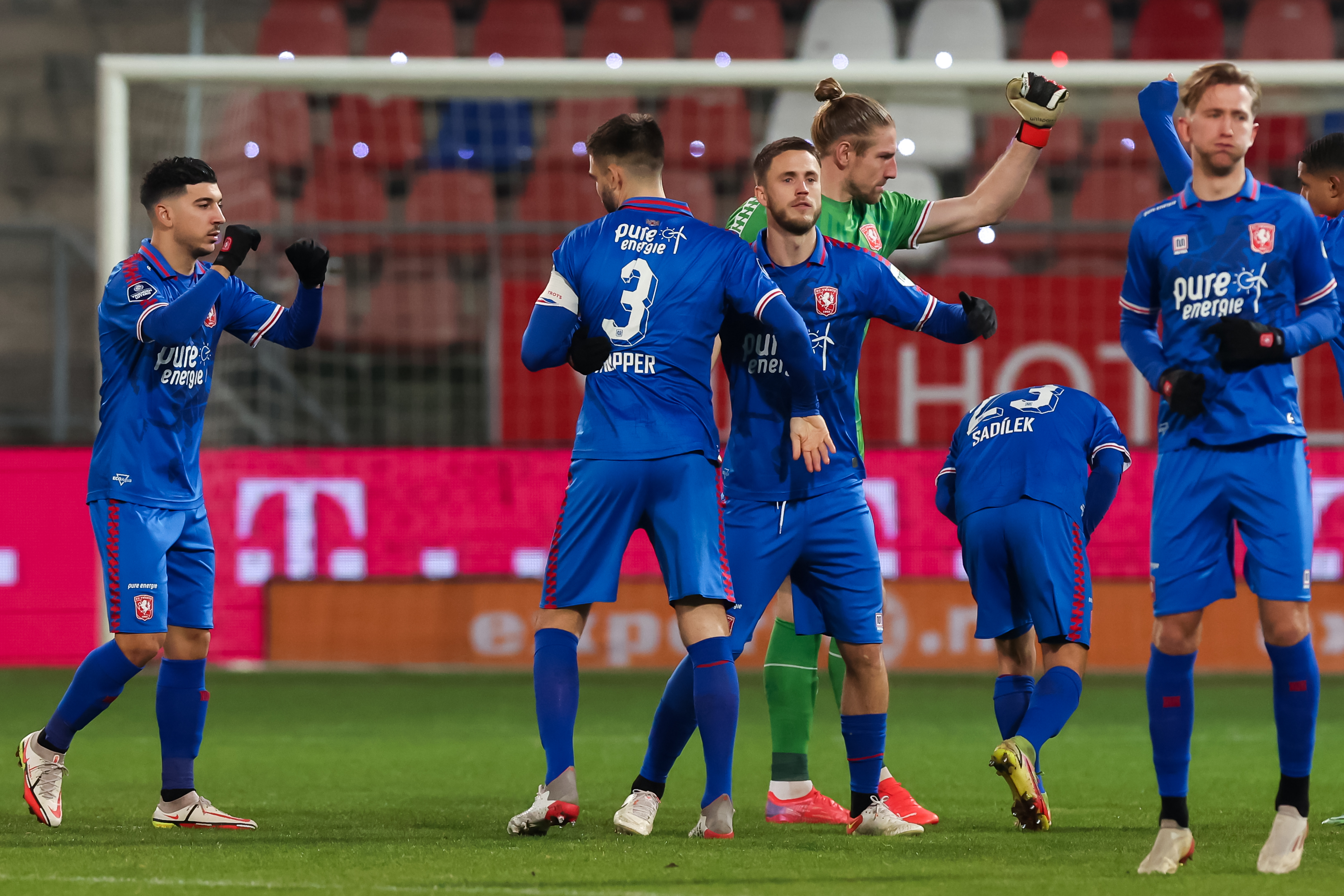 52849892 FC Twente