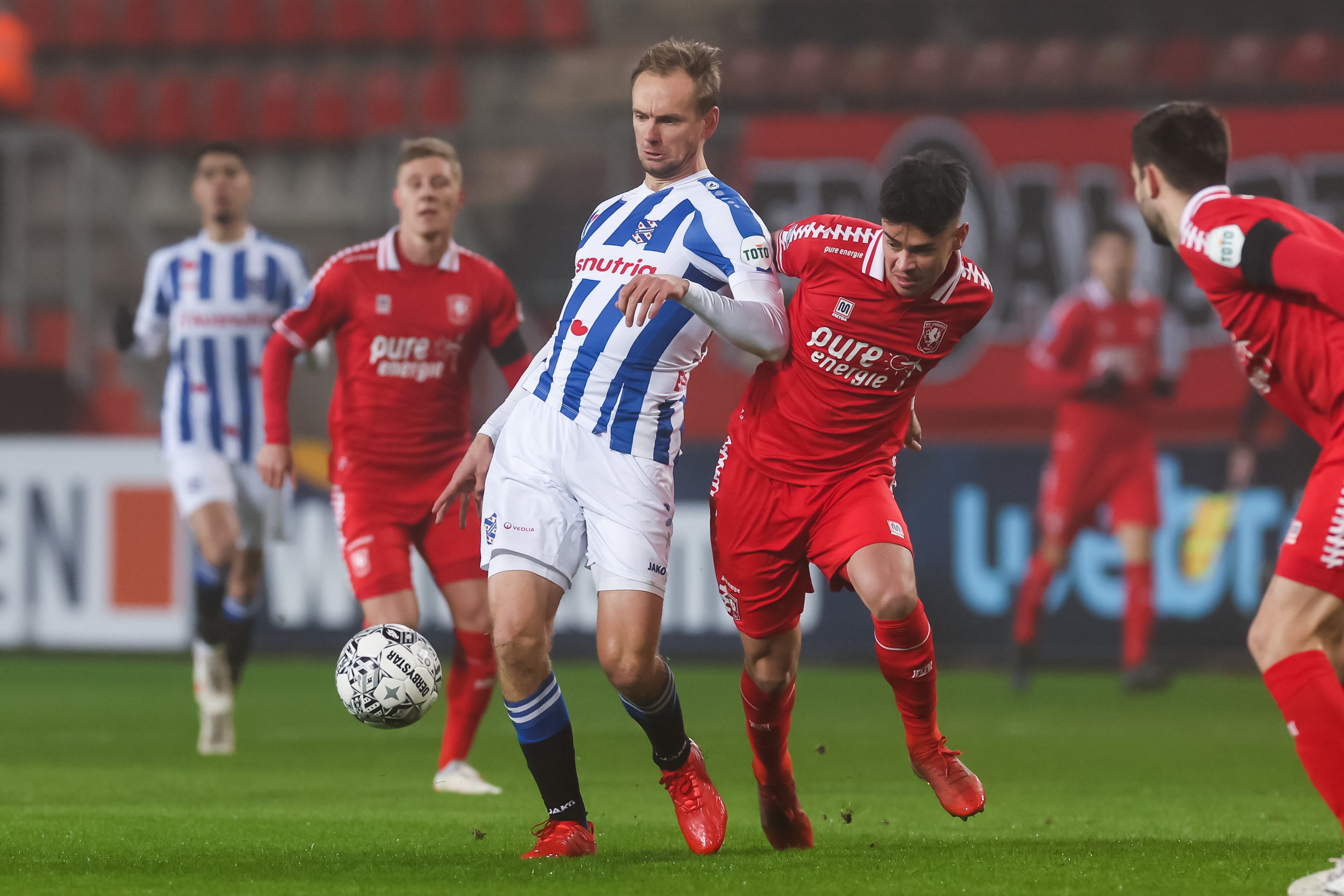 53028909 FC Twente
