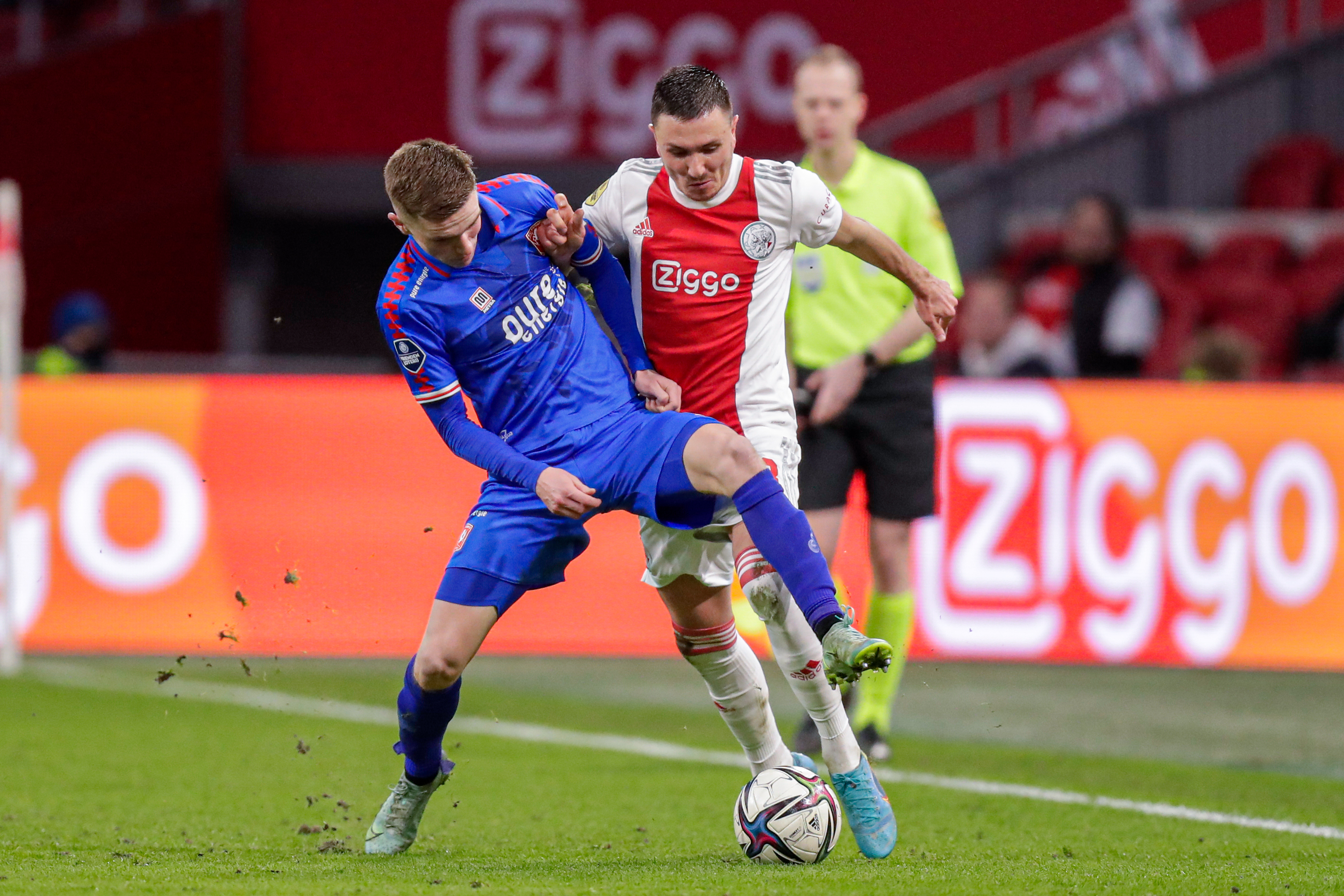 53352579 FC Twente