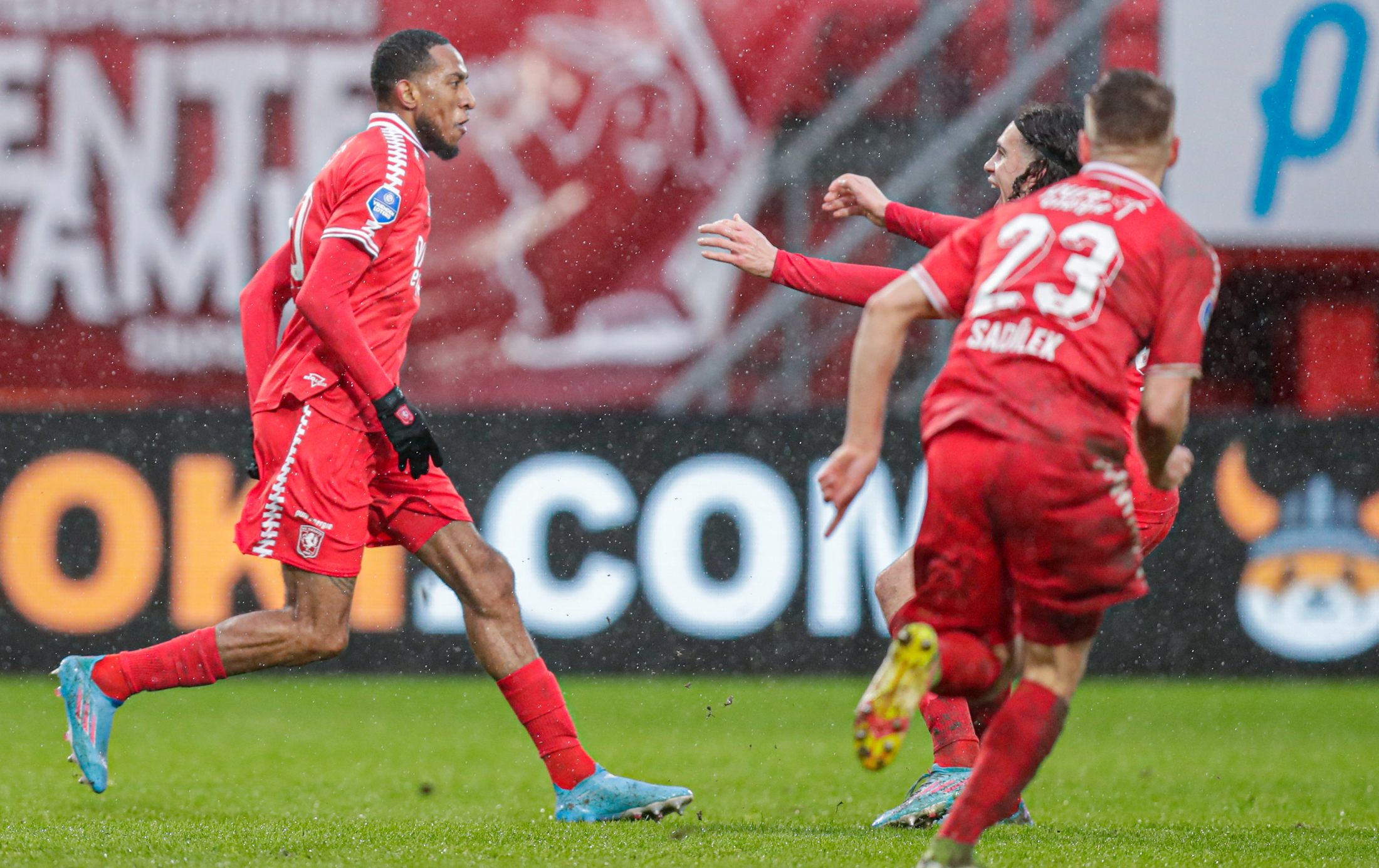 53432326 FC Twente