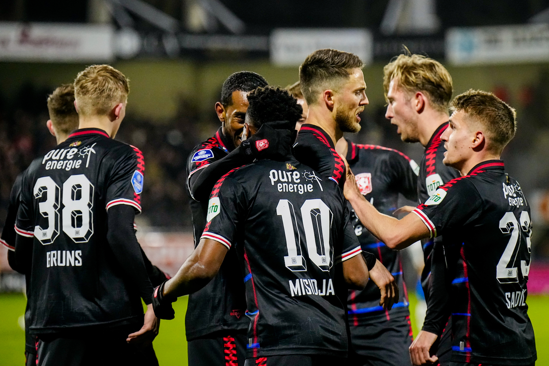 53490614 FC Twente