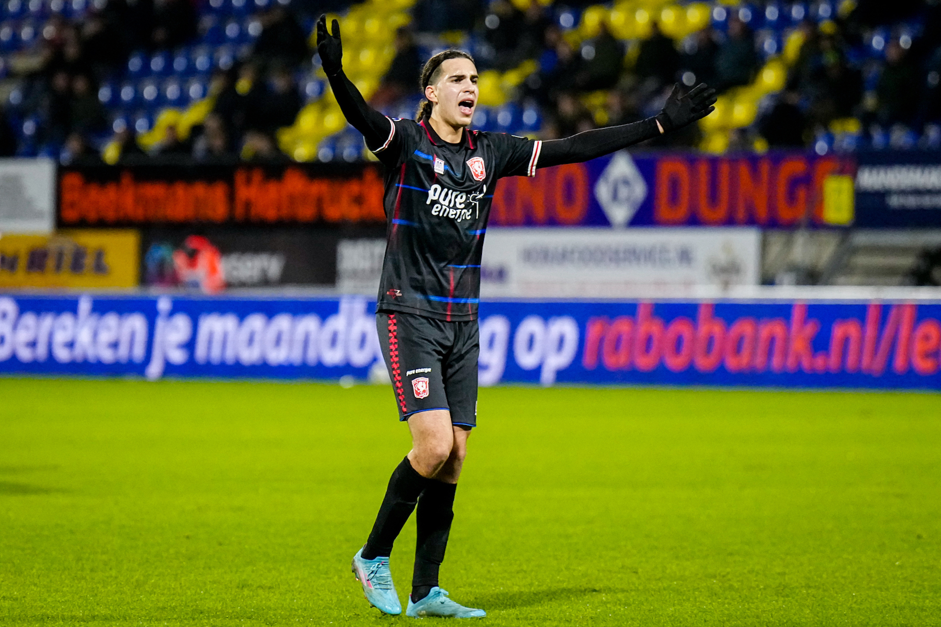 53490966 FC Twente v3
