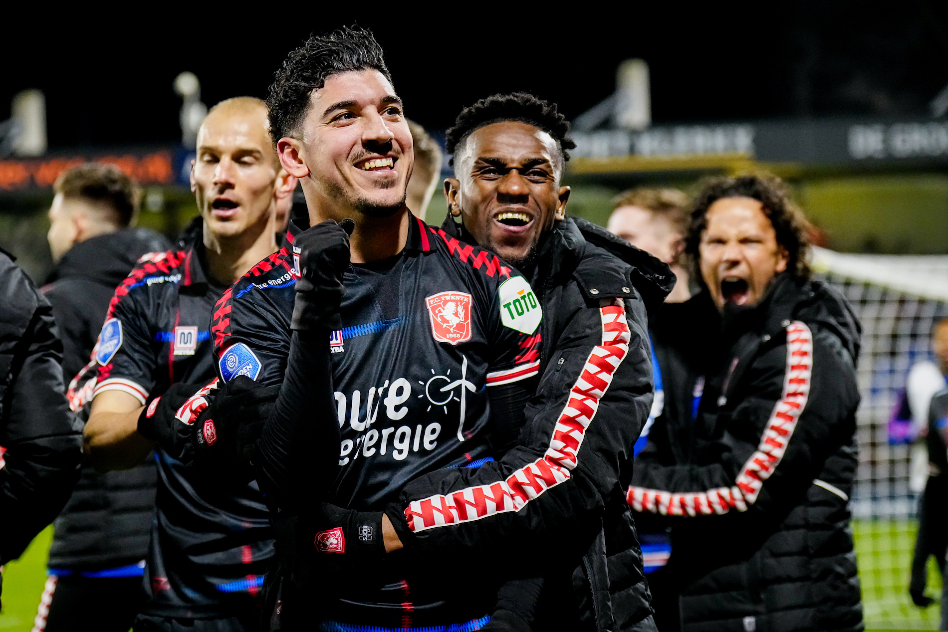 53491897 FC Twente