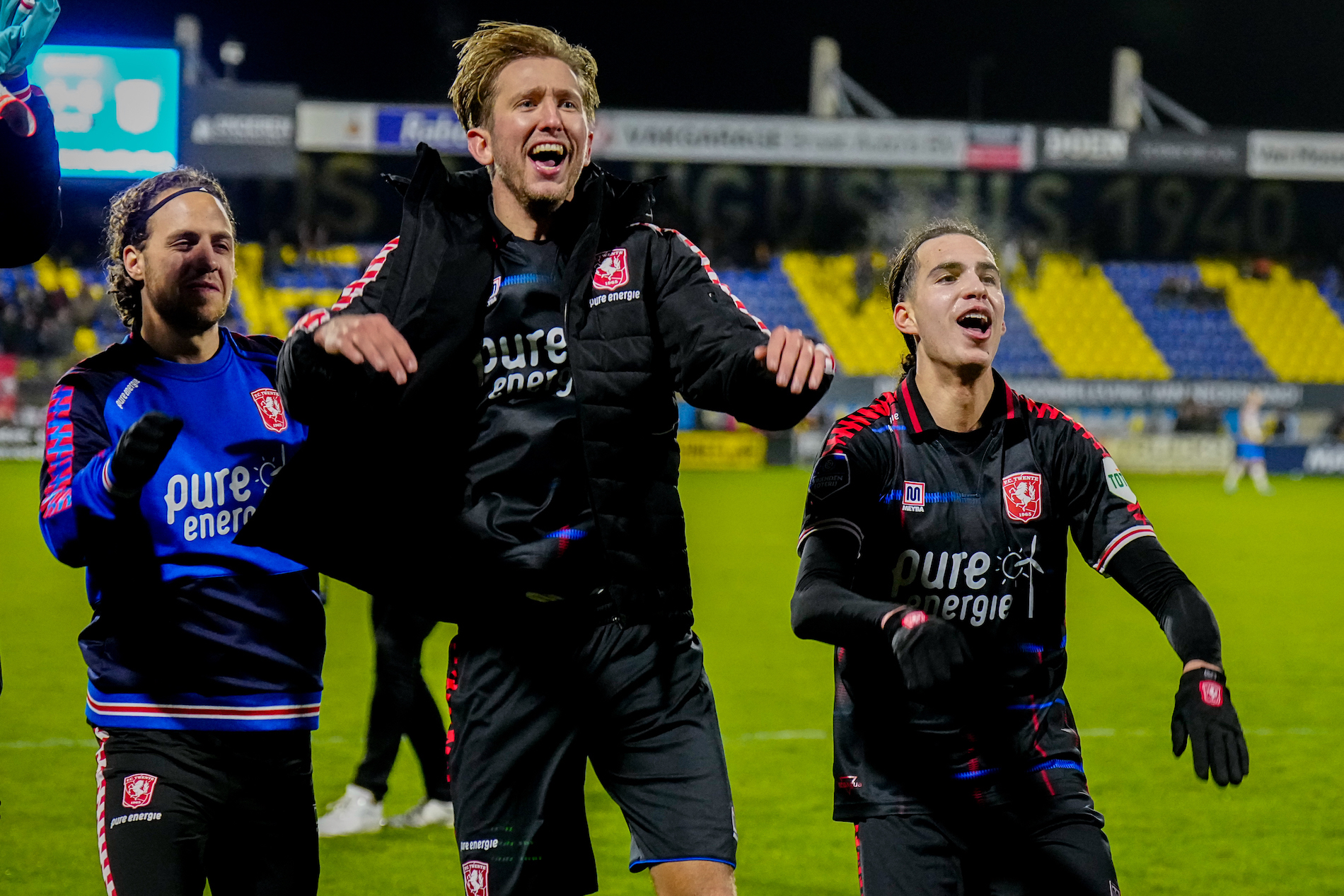 53492286 FC Twente
