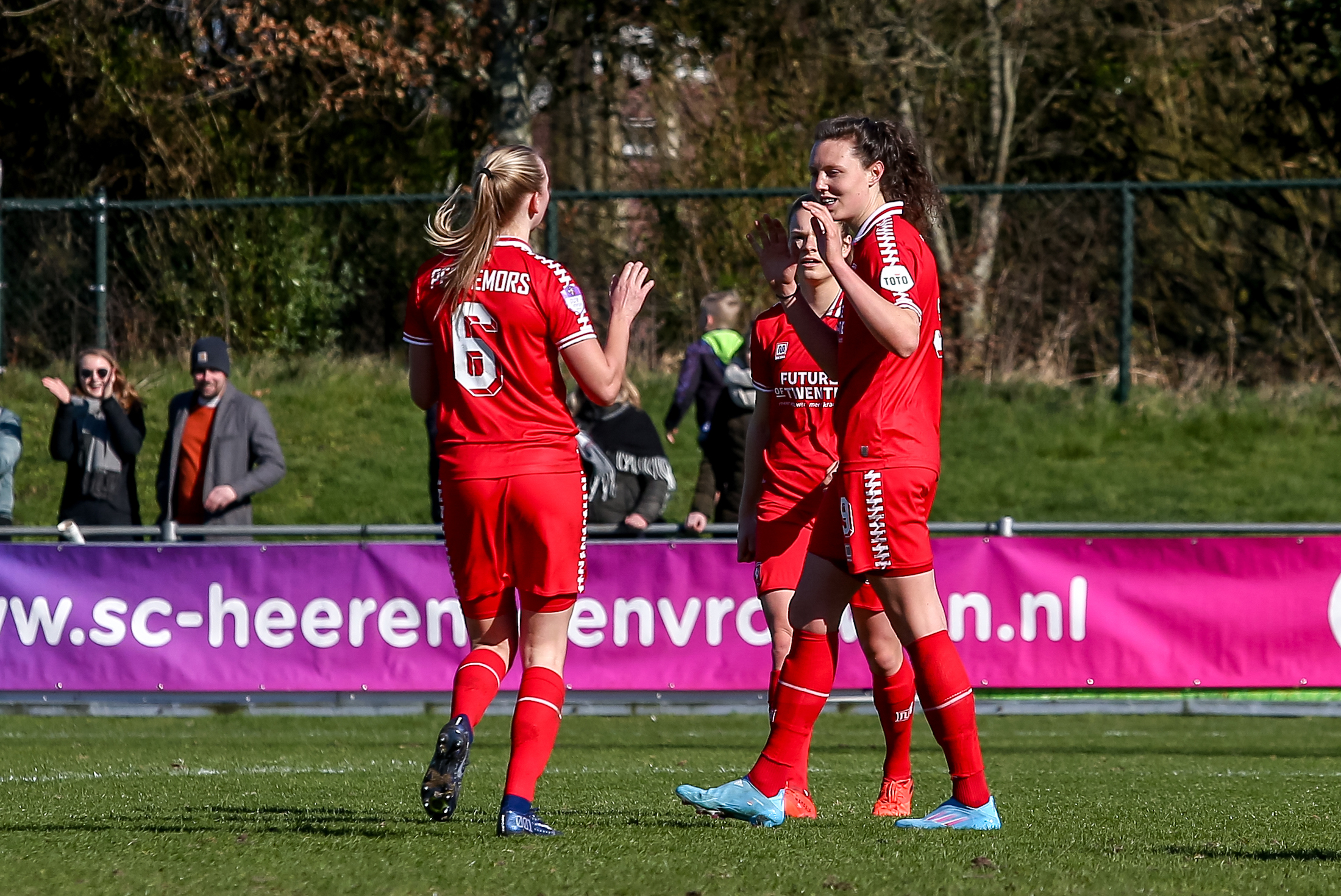 53518084 FC Twente