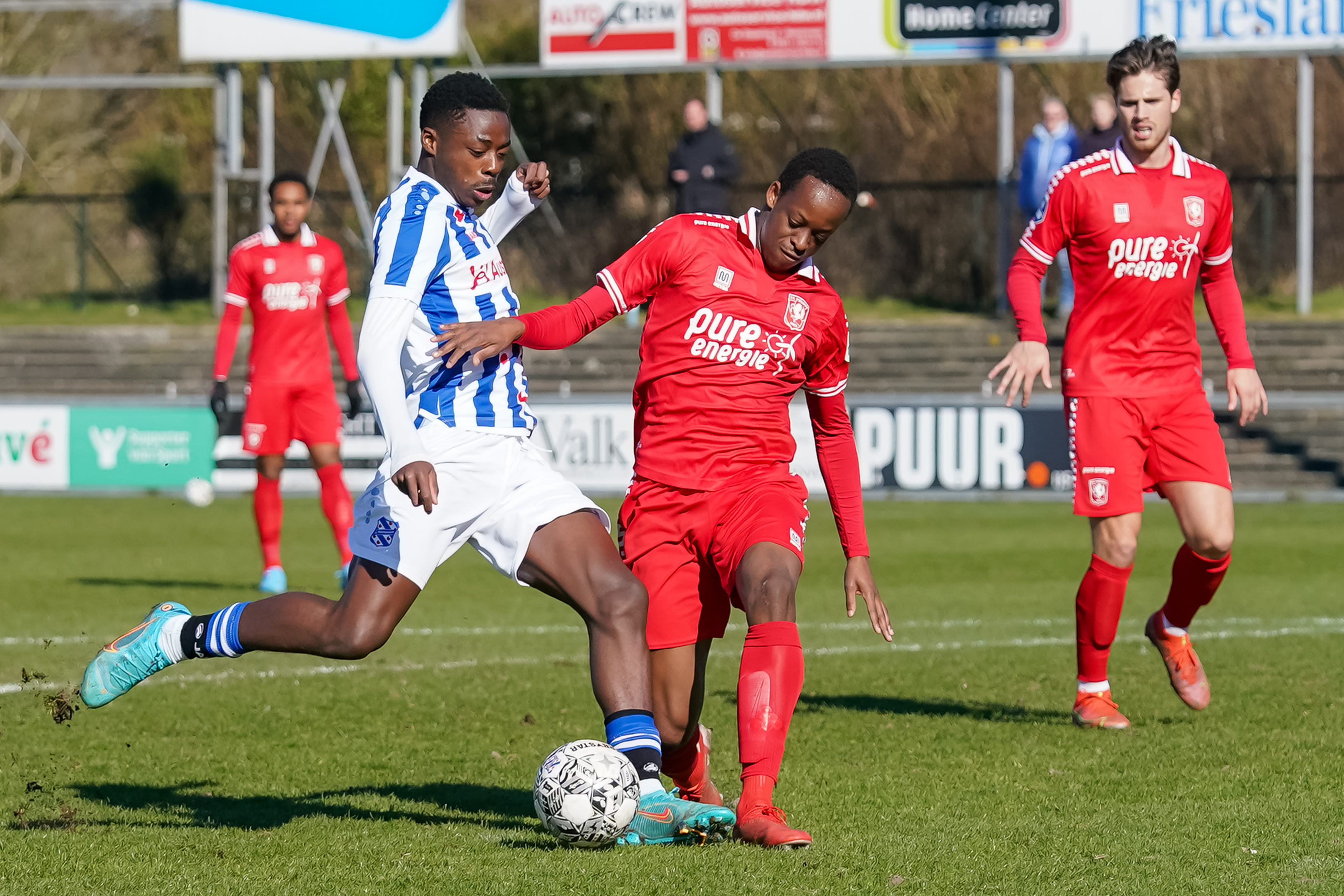 53533611 FC Twente