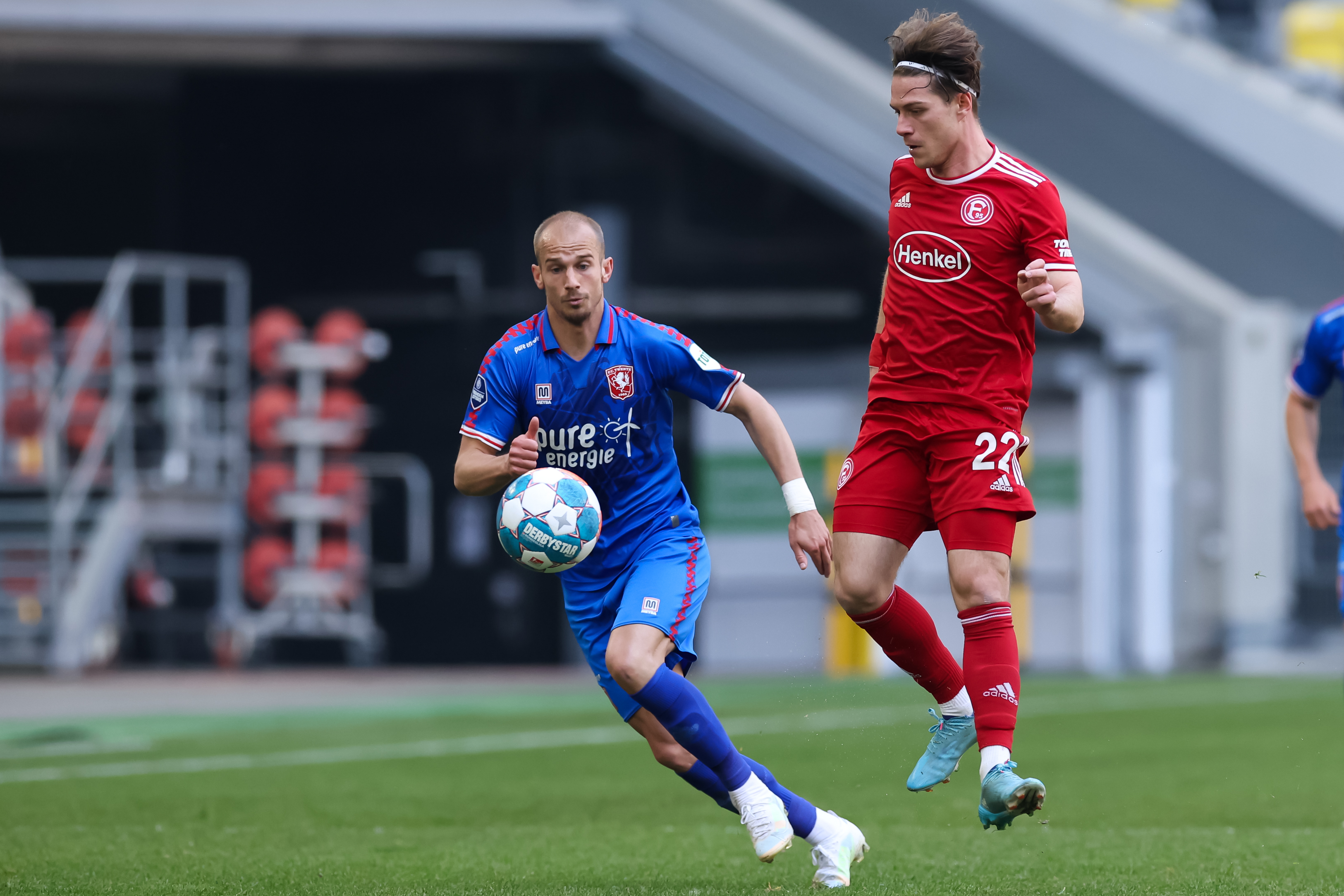 53871802 FC Twente