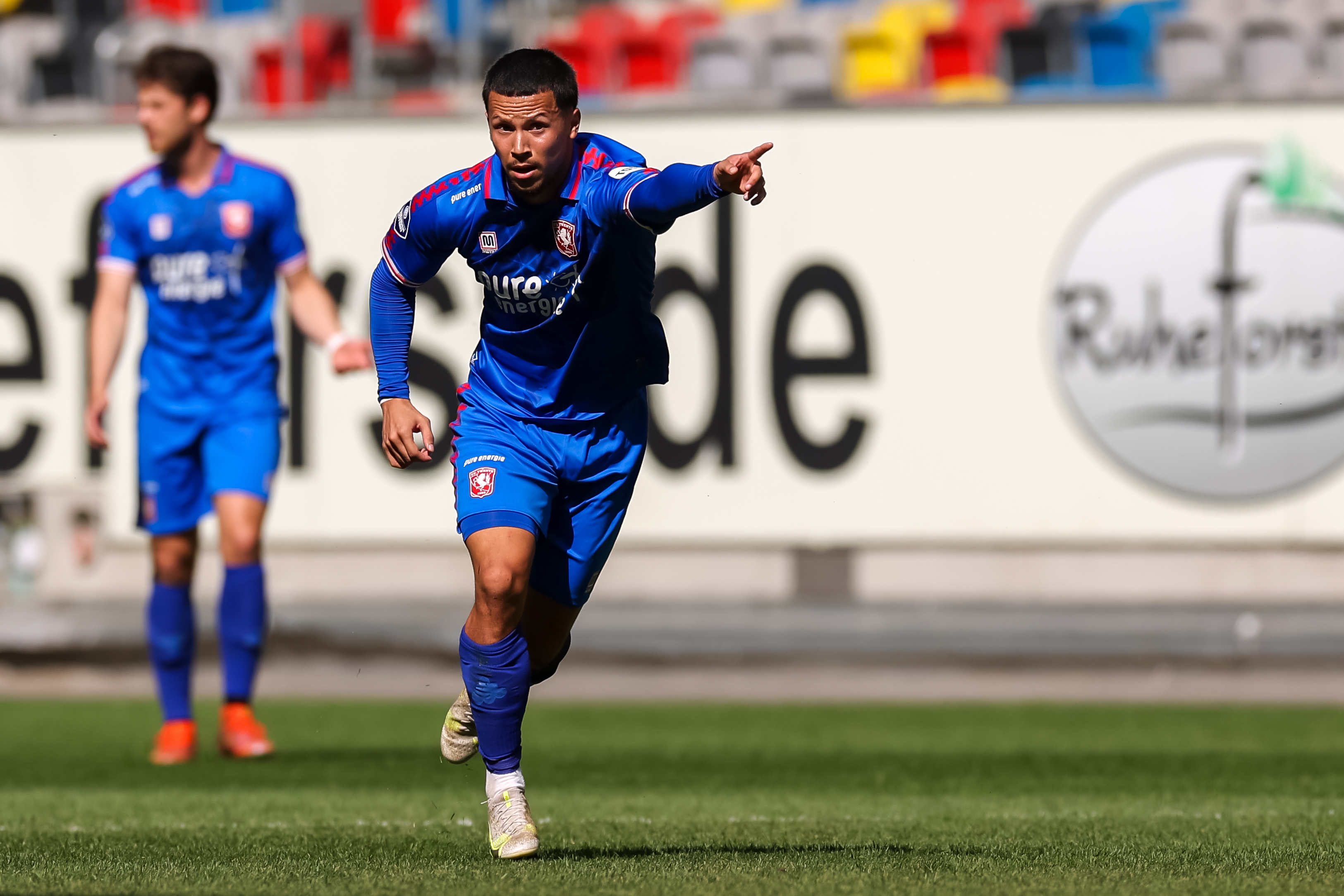 53872031 FC Twente