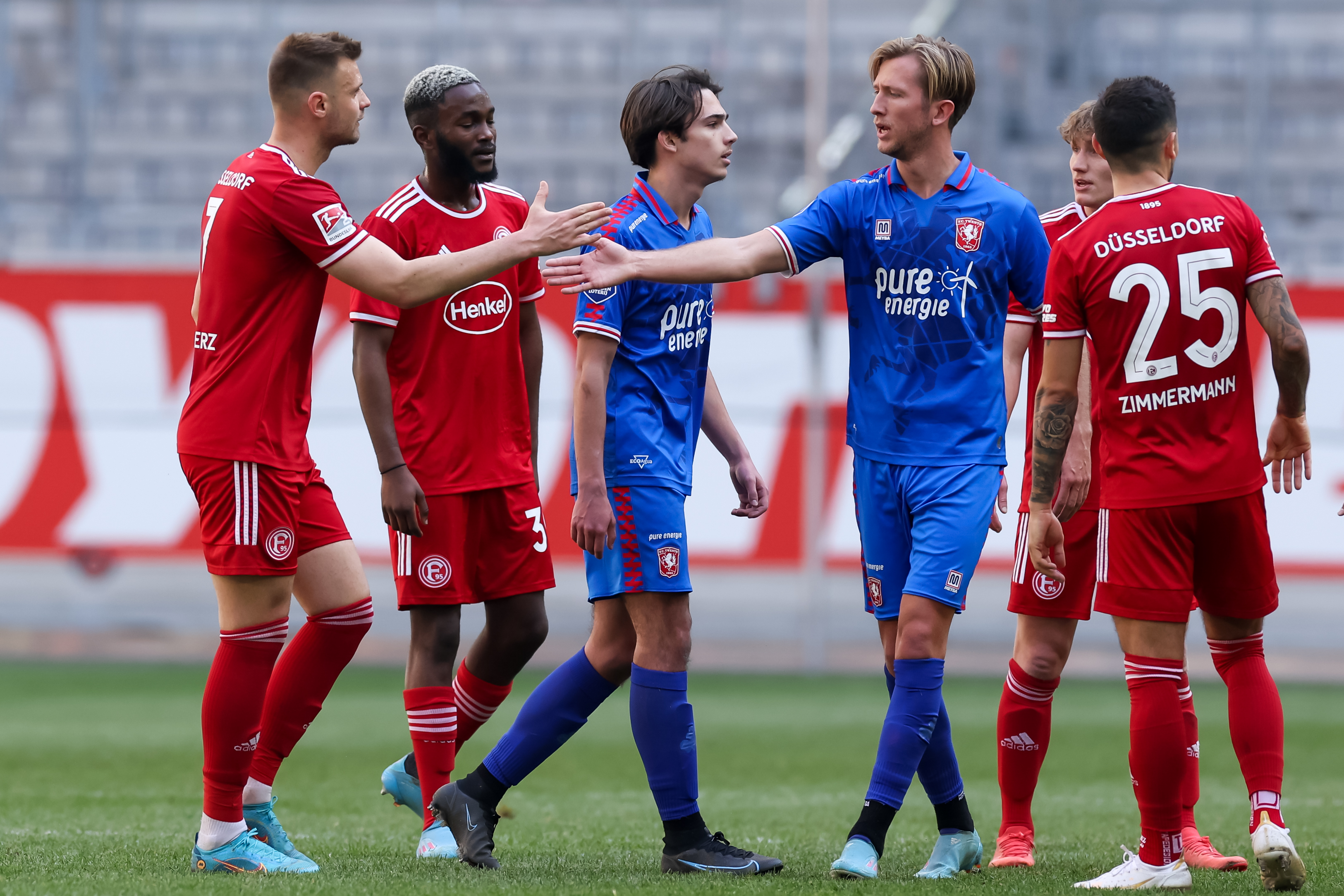 53872662 FC Twente