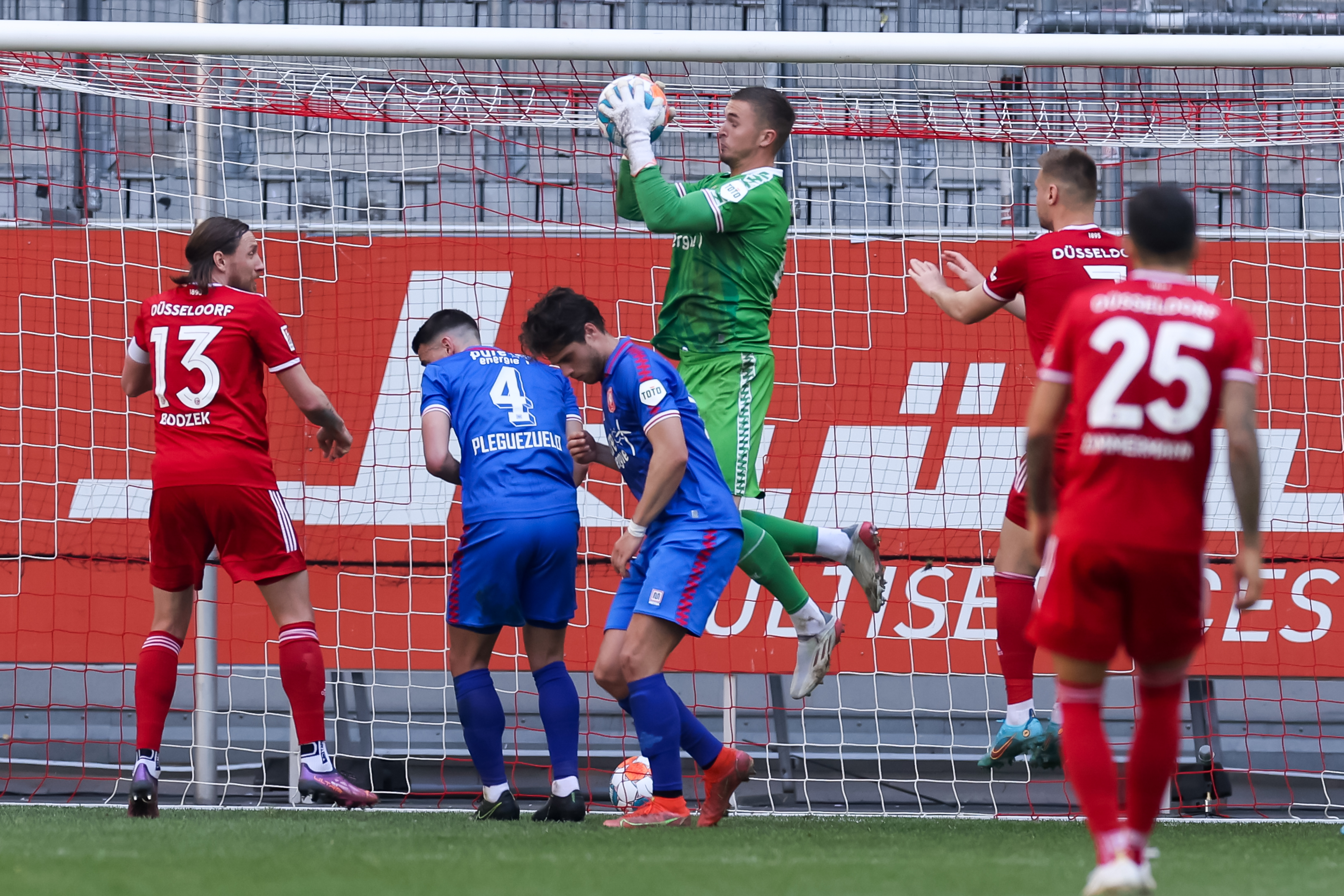 53872741 FC Twente