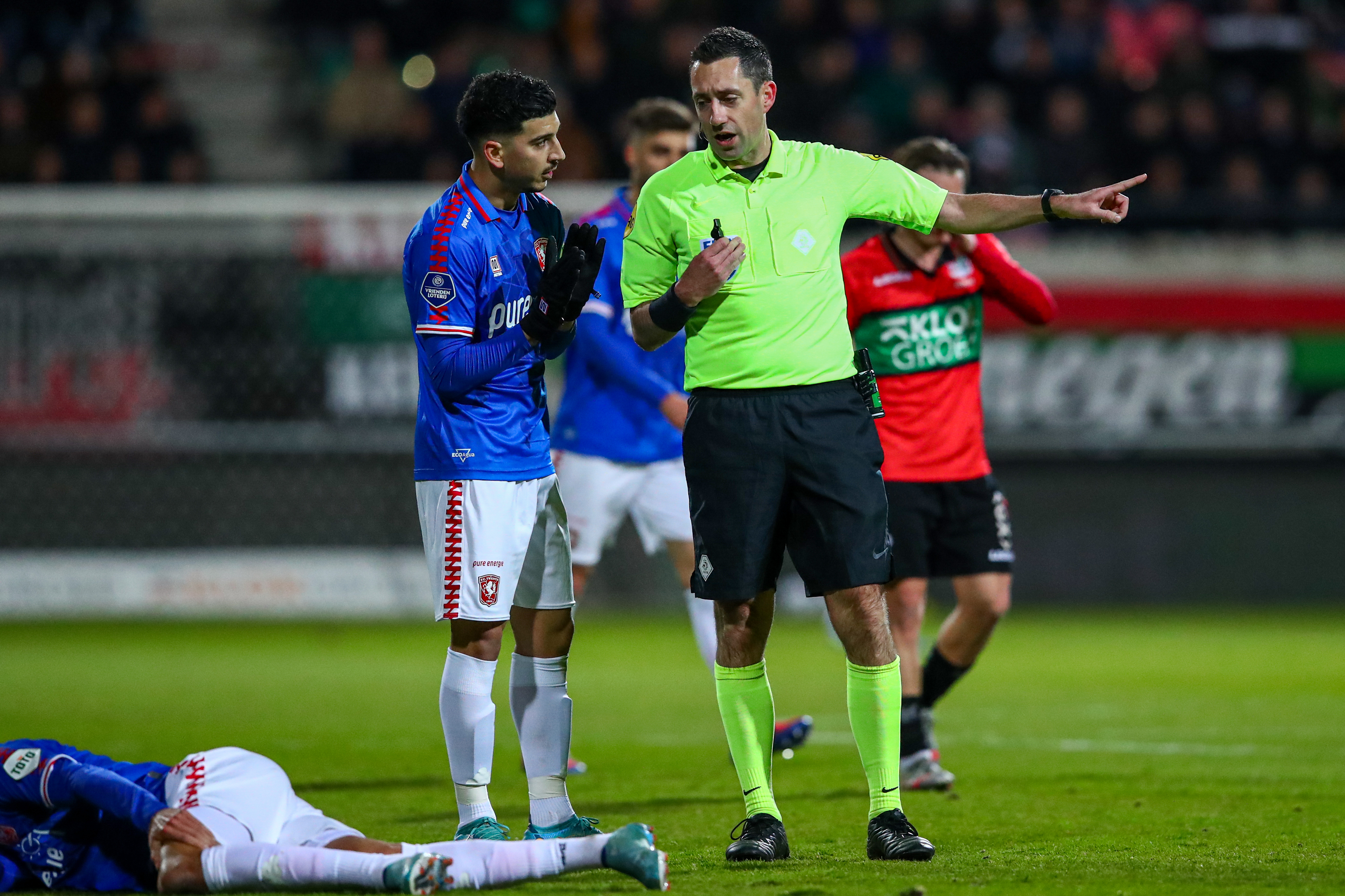 54085909 FC Twente