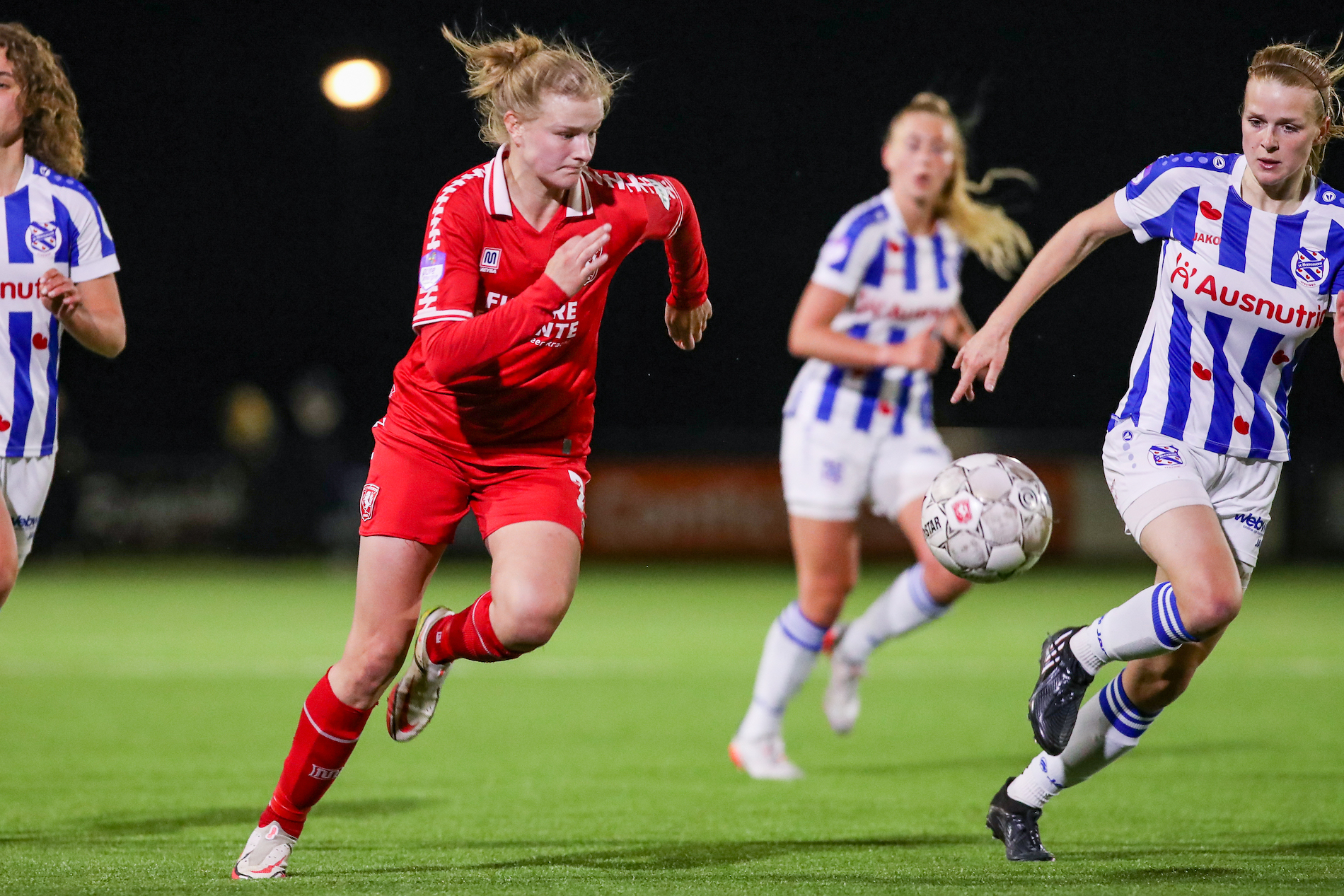 54249989 FC Twente