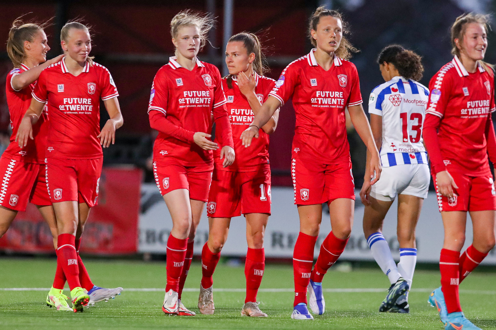 54250020 FC Twente