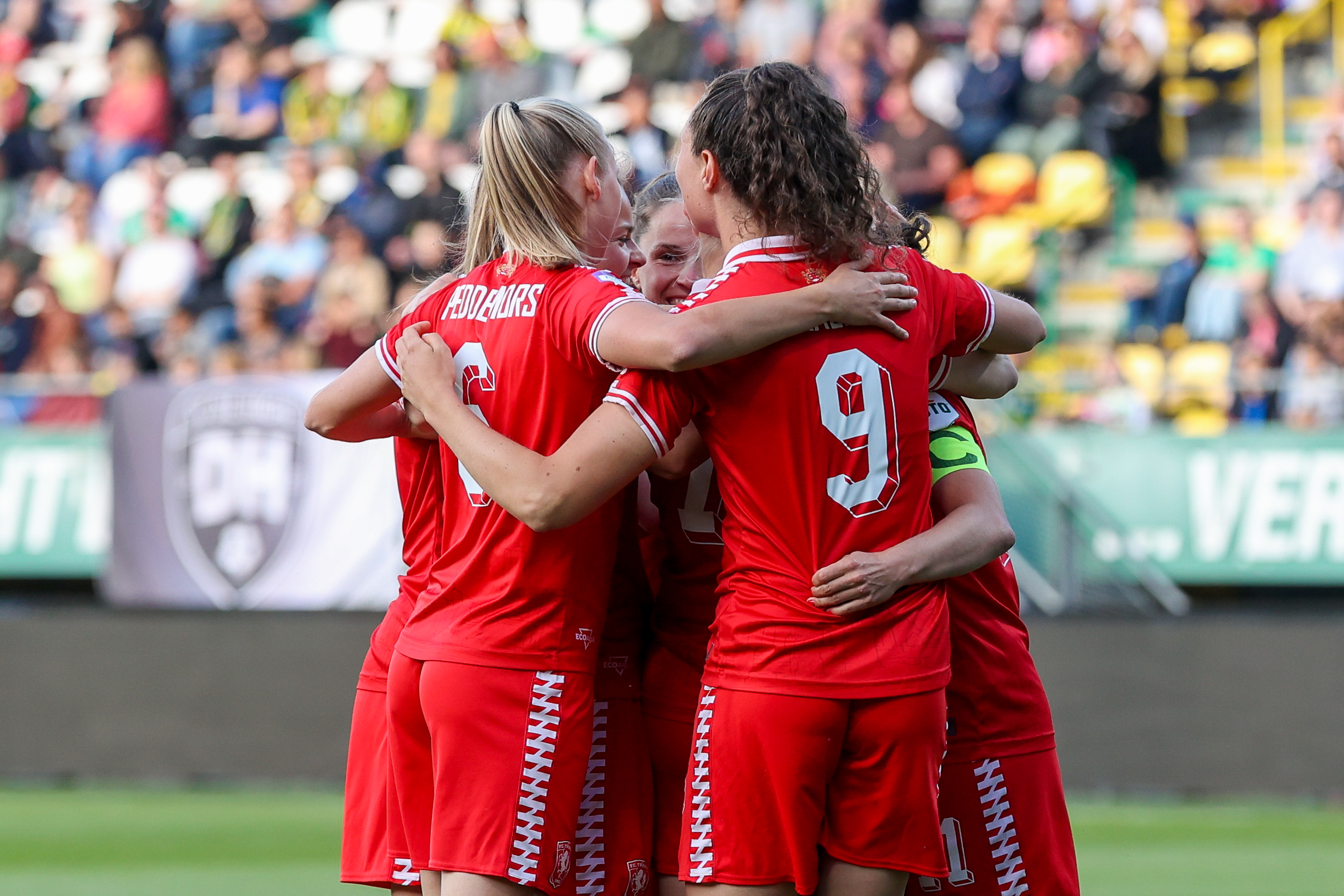 54418247 FC Twente