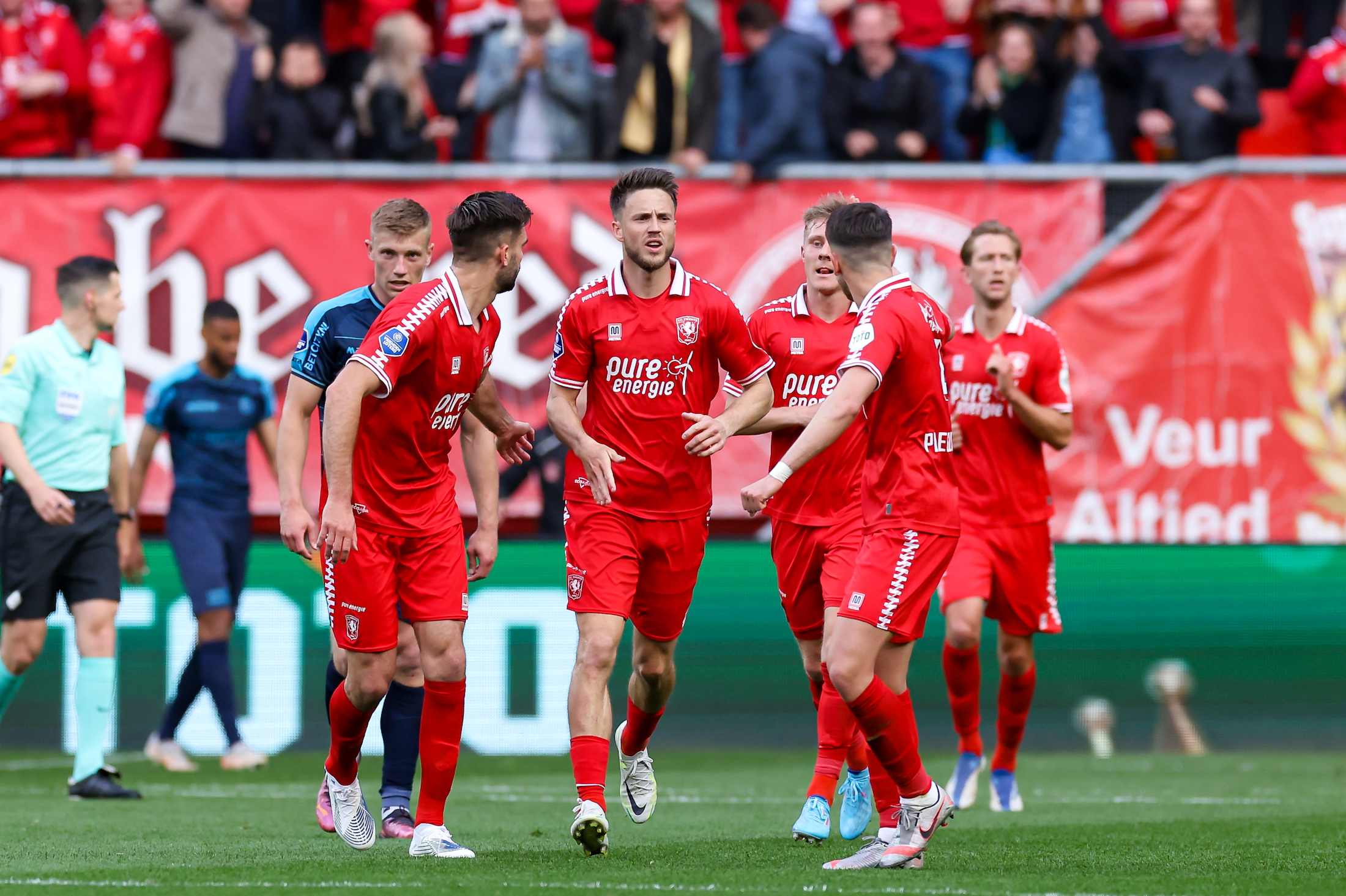54433262 FC Twente
