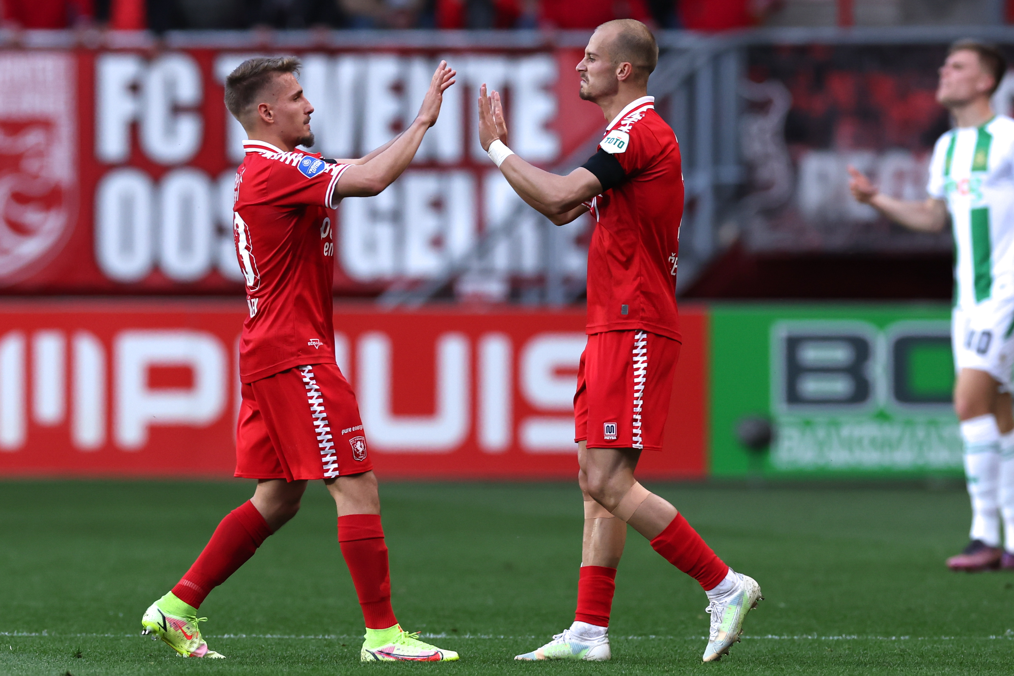54486839 FC Twente