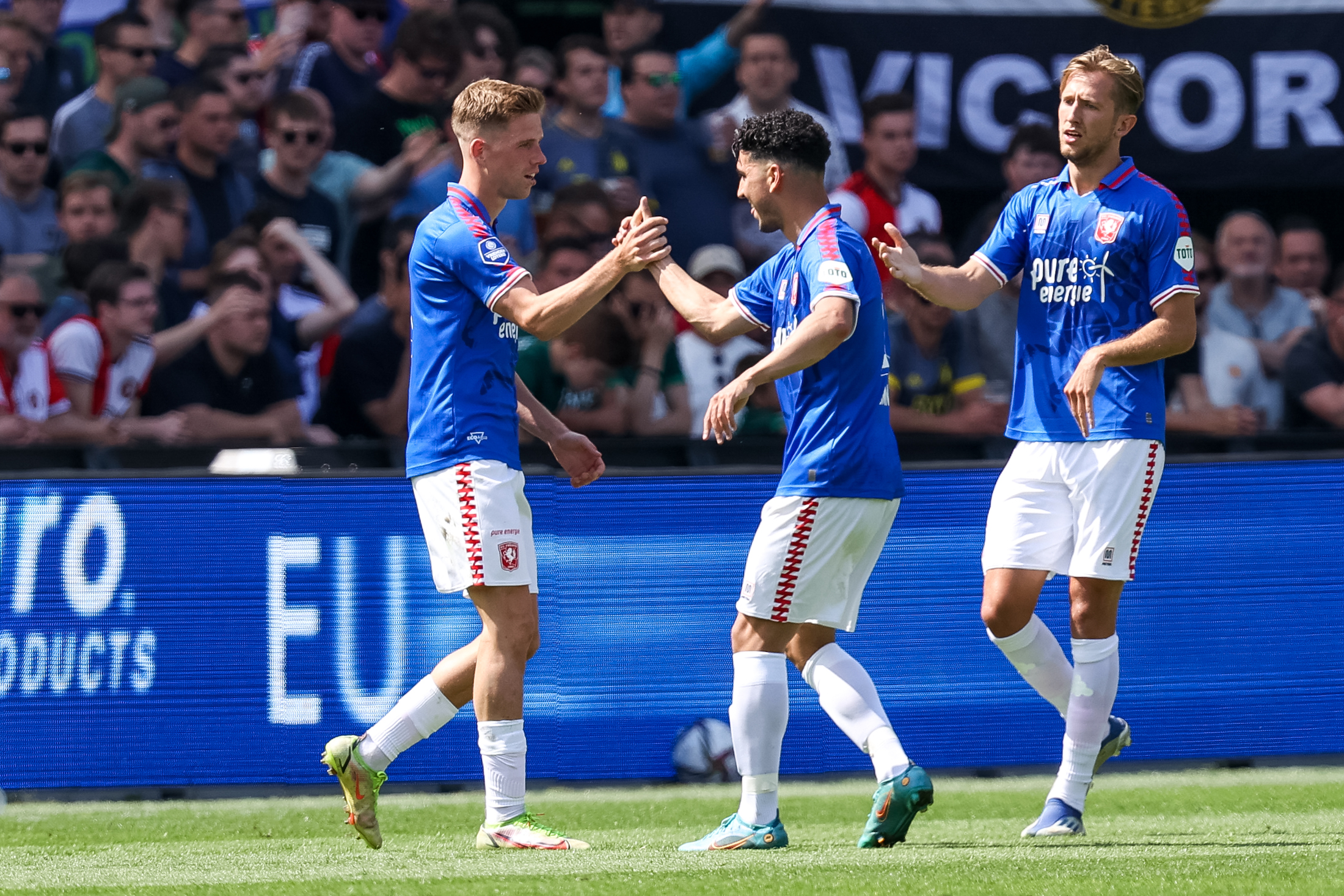 54532988 FC Twente