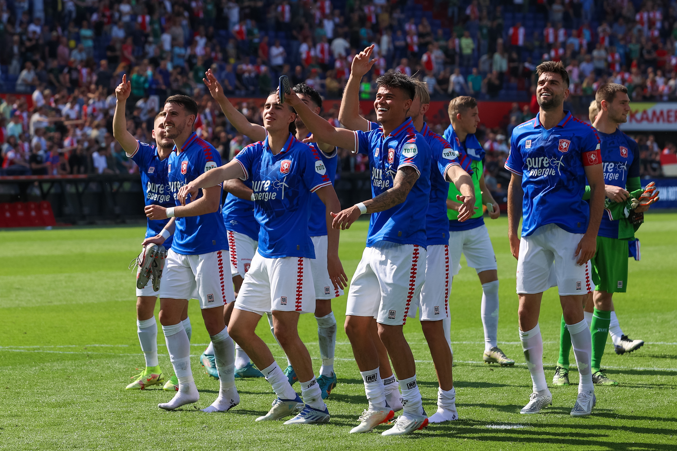 54535510 FC Twente