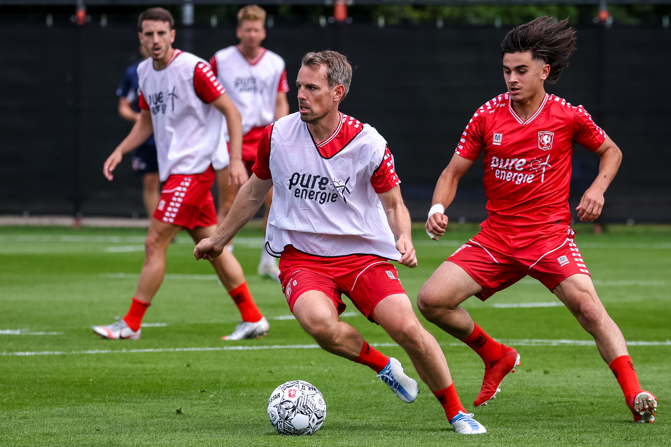 55016616 FC Twente v2