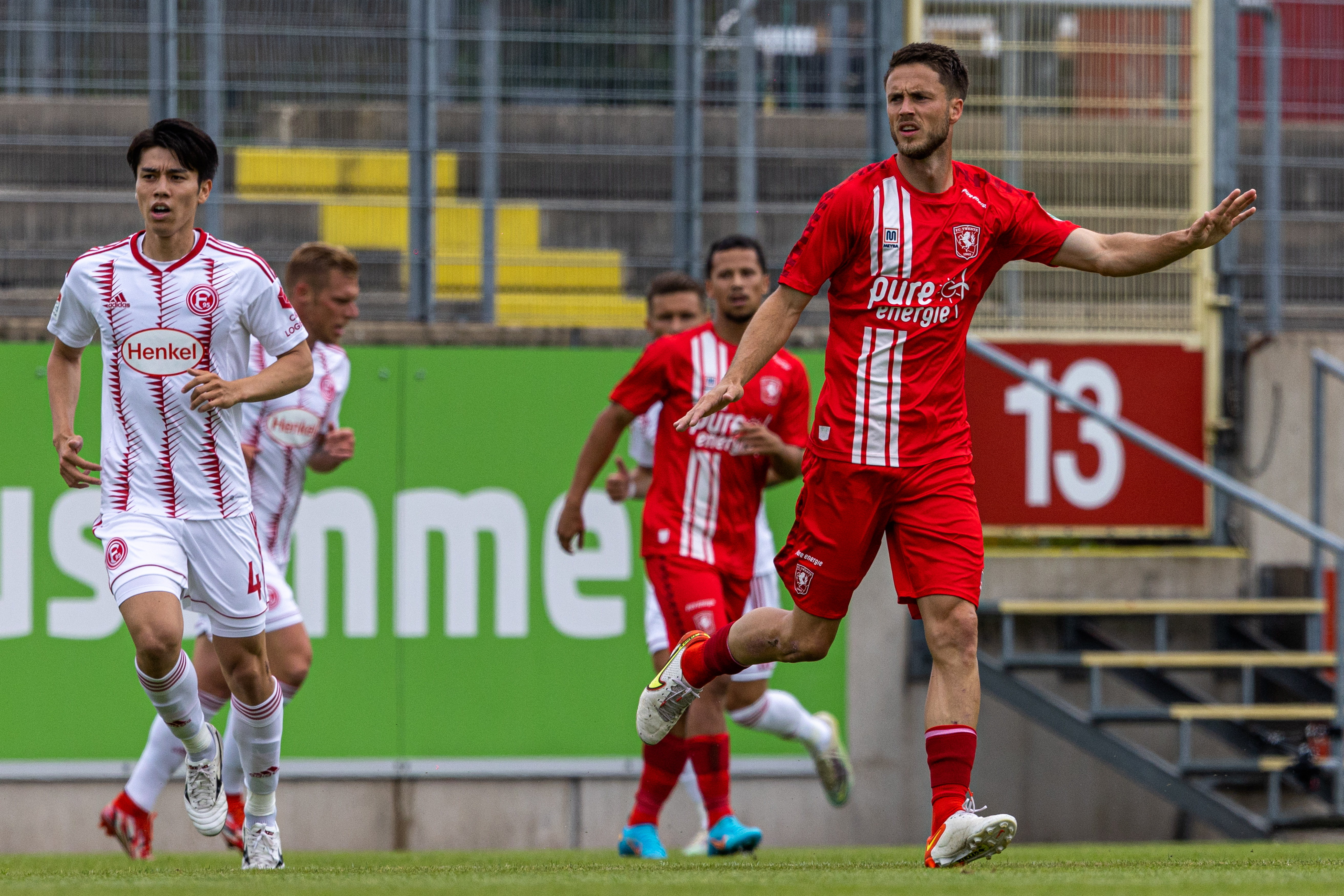 55287876 FC Twente